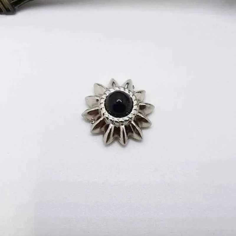13mm Vintage Turquoise Chrysanthemum Screw-Back Studs 40 Pack