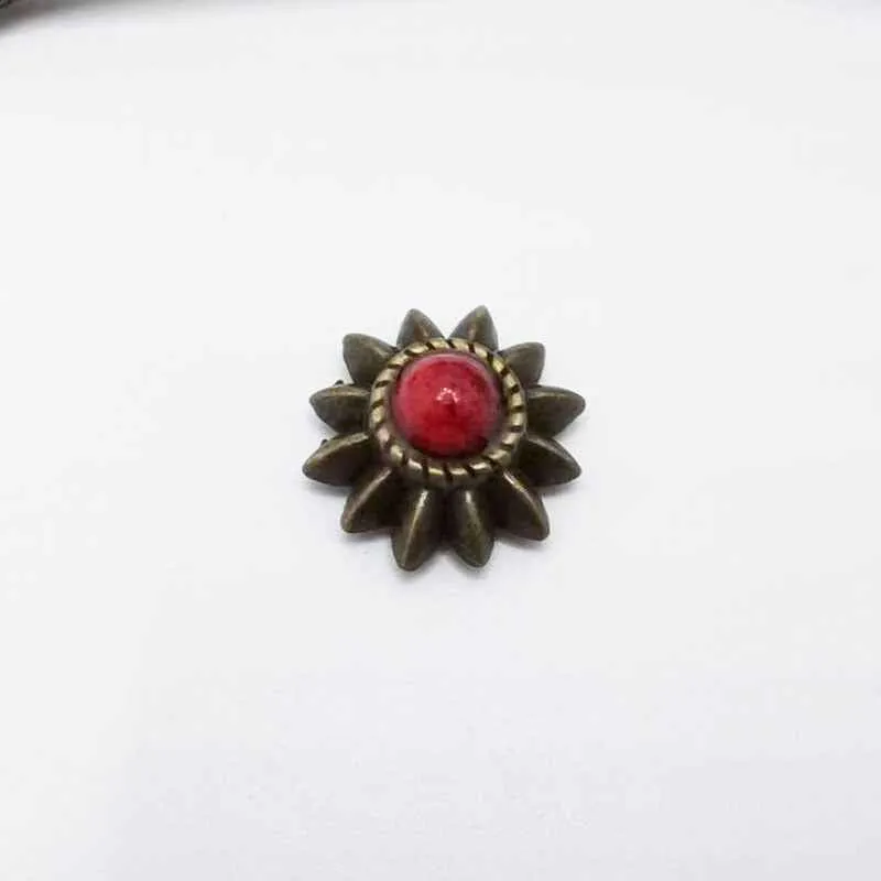13mm Vintage Turquoise Chrysanthemum Screw-Back Studs 40 Pack