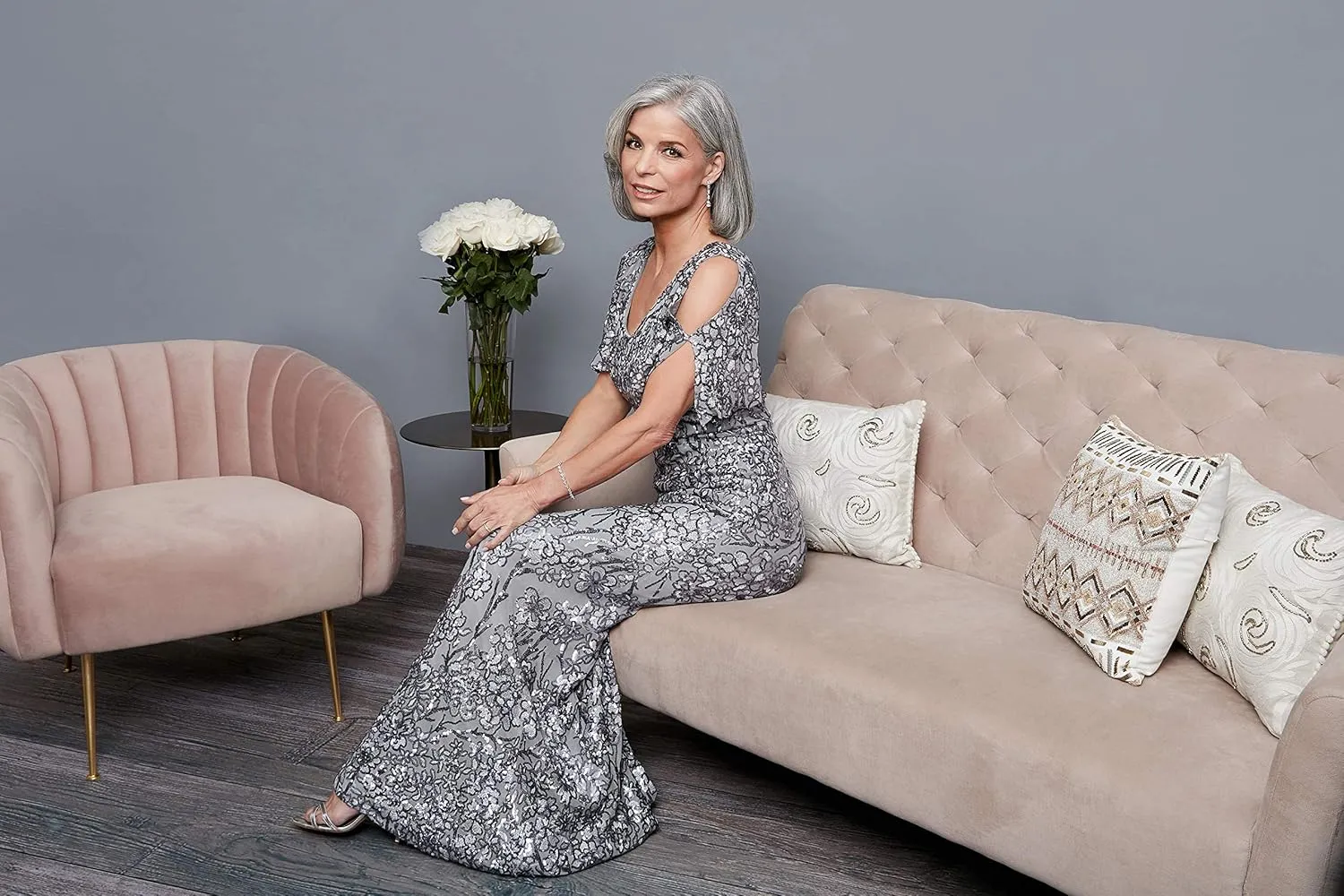 Alex Evenings Women's Long Mother of The Bride Sequin Dress with Cold Shoulder Flutter Sleeves (Petite and Regular Sizes)