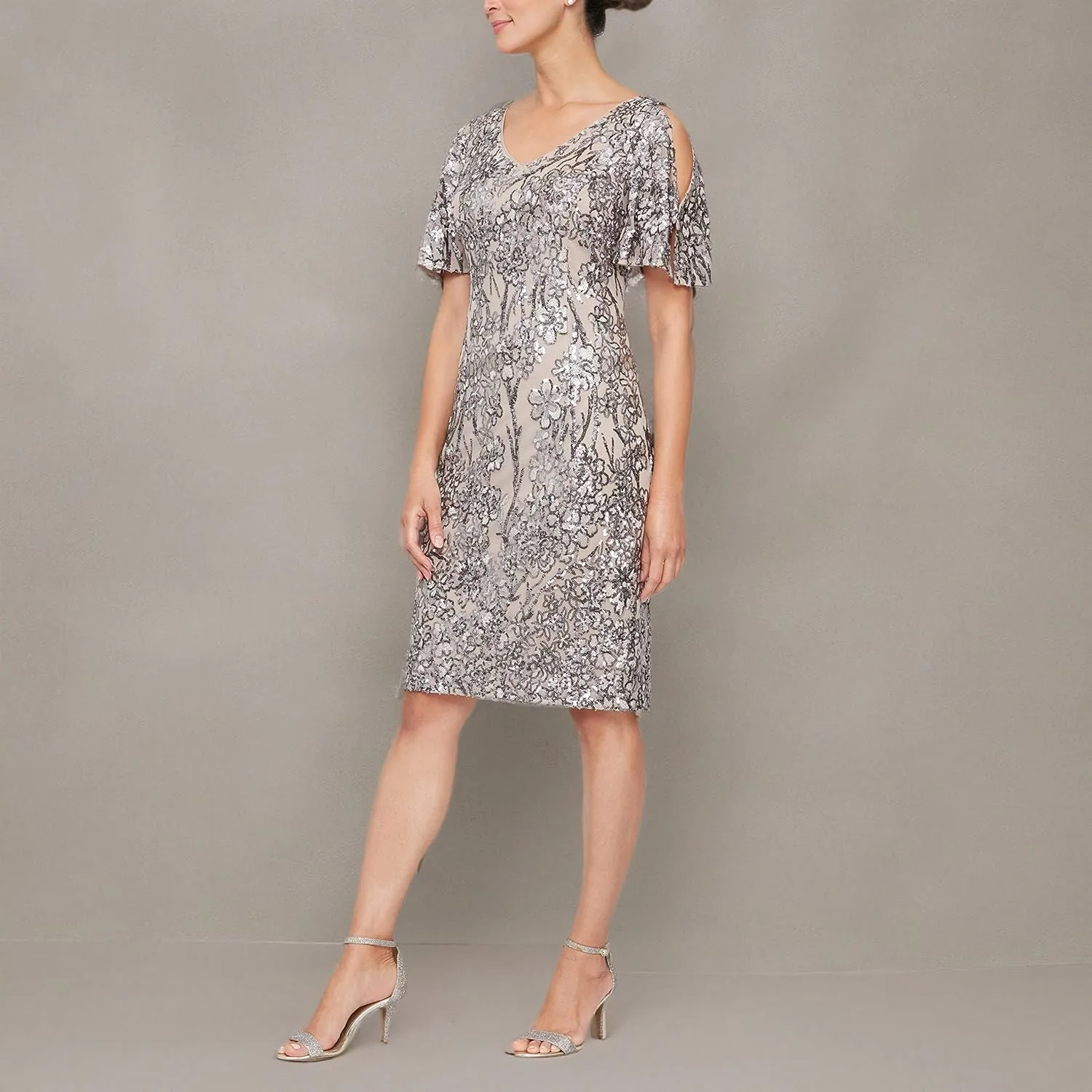 Alex Evenings Women's Short Cold Shoulder Flutter Sleeve Dress (Petite Regular)