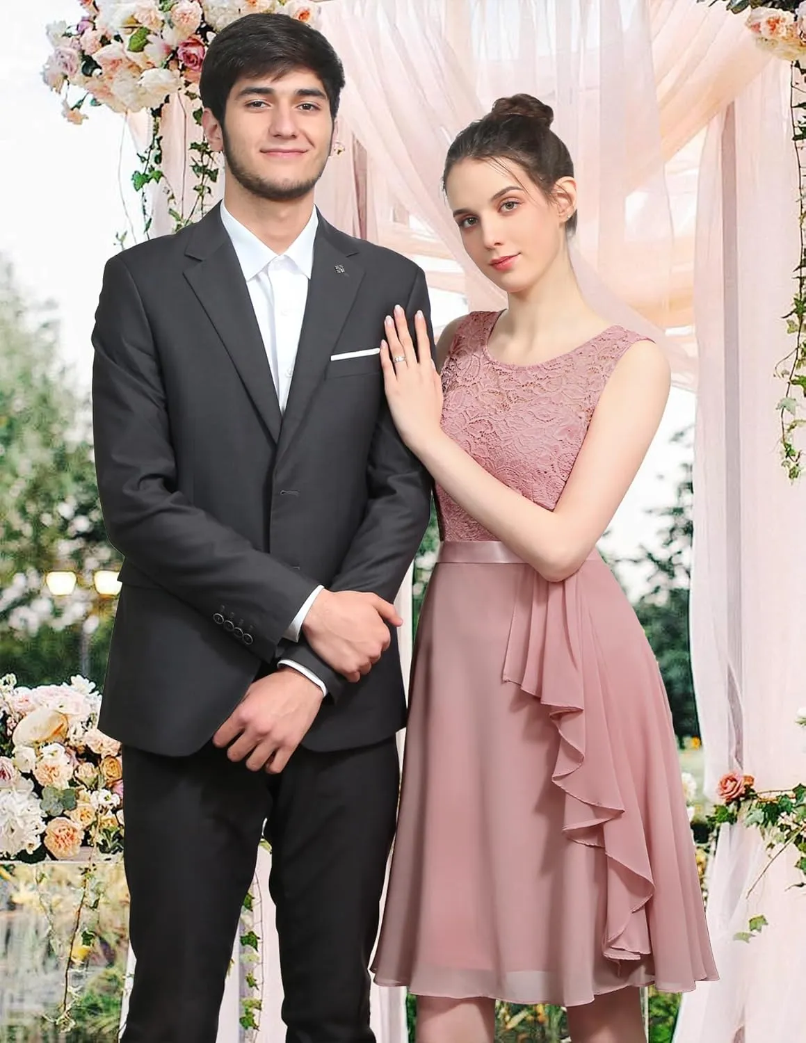 BeryLove Women's Cocktail Dresses Prom Wedding Guest Short Bridesmaid Dresses Ruffle Hem Sleeveless Lace Formal Dress
