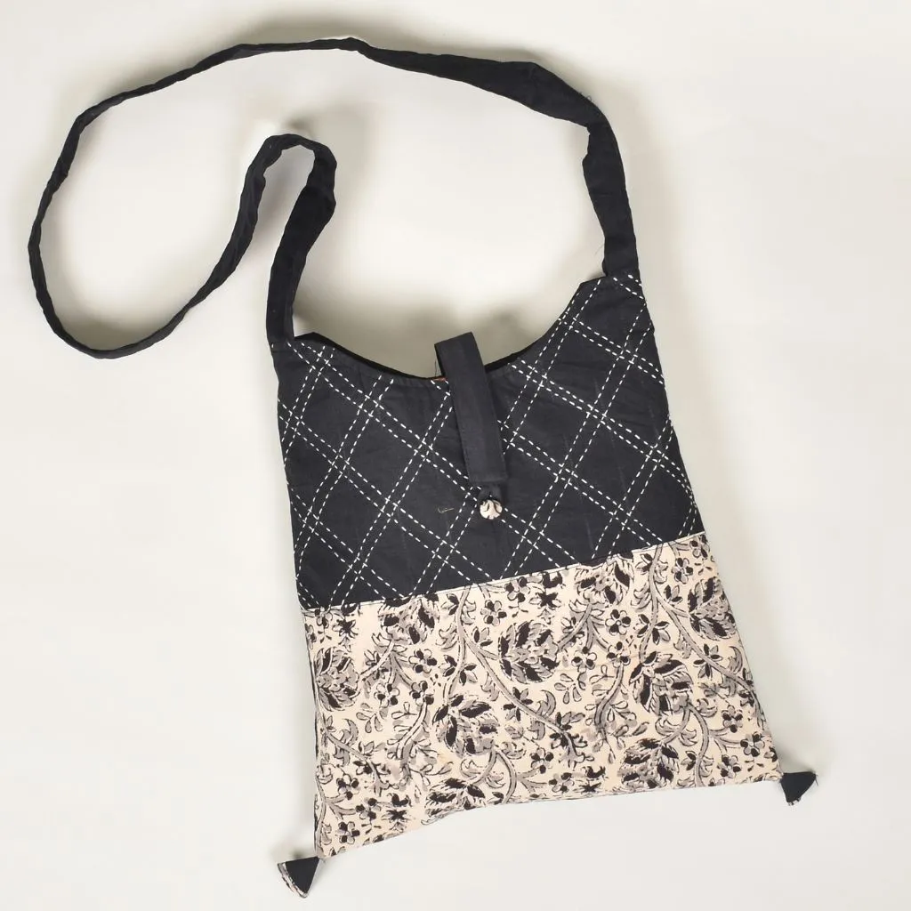 Black and White Kalamkari Sling Bag With Embroidery