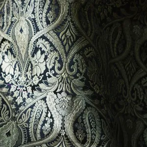 Brocade Black and Gold Floral Weaving Fabric Banarasi Indian Wedding Dress by the Yard Fabric clutches Cushion Cover Home decor Brocade