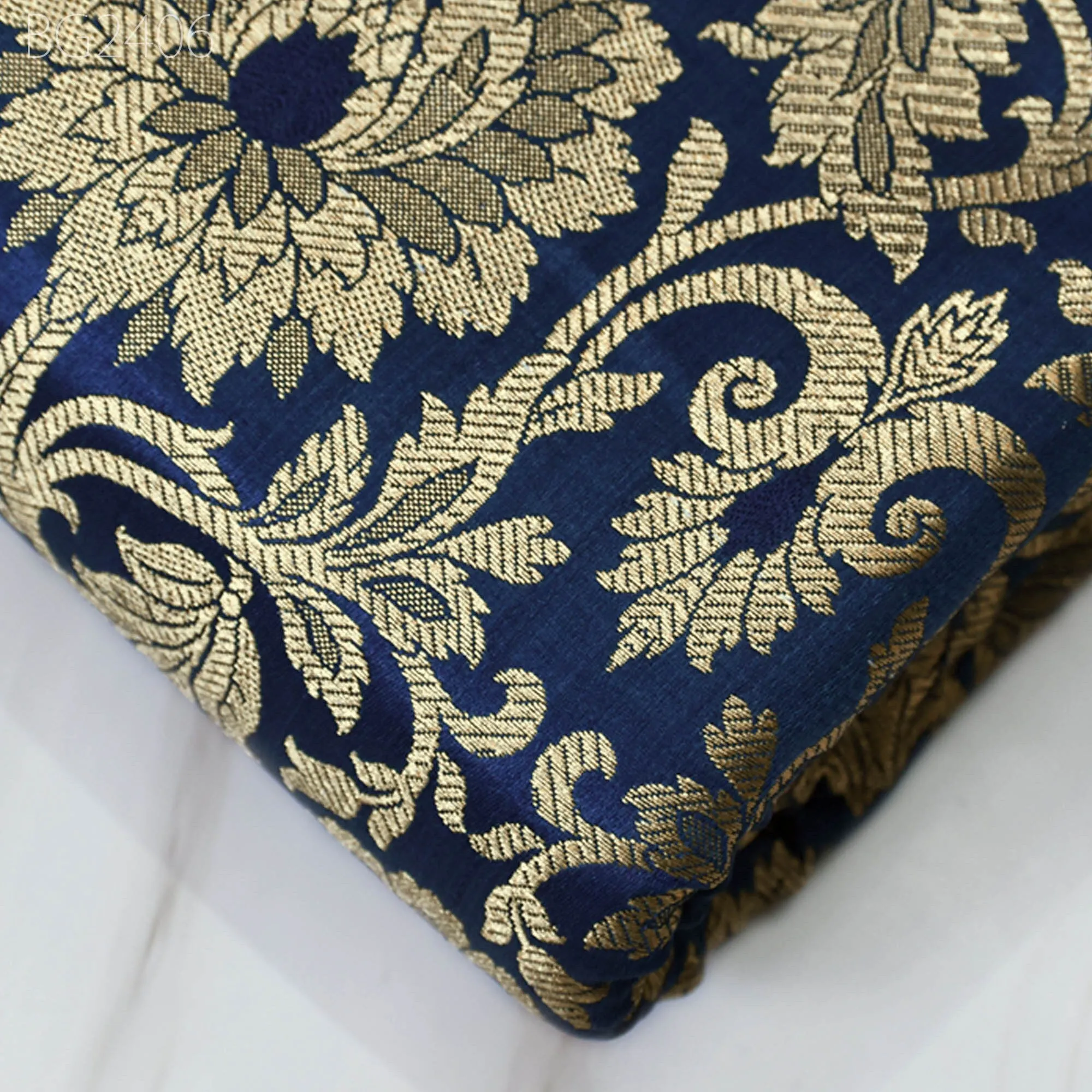Brocade by the Yard Indian Fabric Gold Banarasi Dress material for Wedding Dresses Costumes lehnga Blended Sewing Crafting Curtains