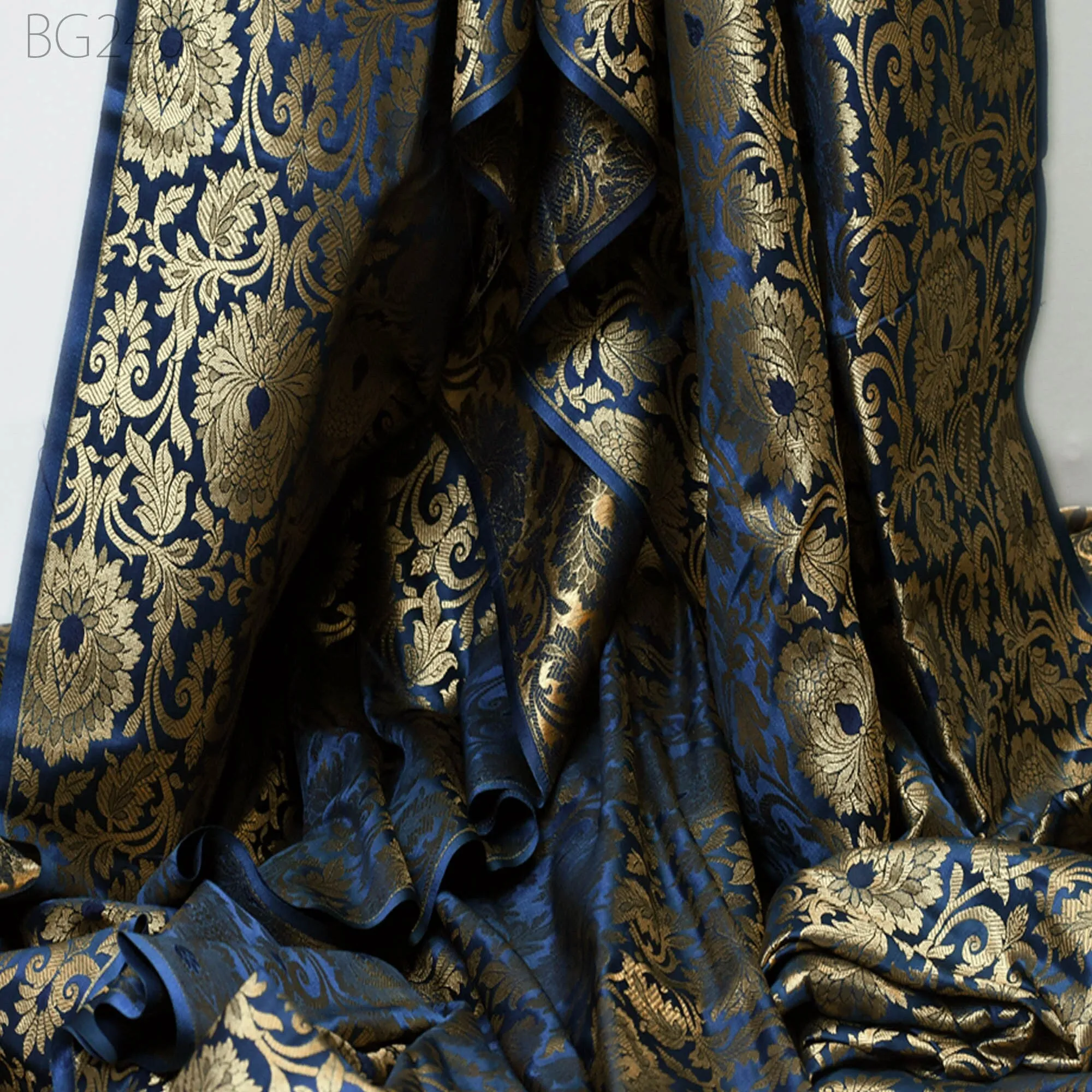Brocade by the Yard Indian Fabric Gold Banarasi Dress material for Wedding Dresses Costumes lehnga Blended Sewing Crafting Curtains
