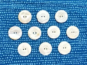 Button, Mother of Pearl Vintage