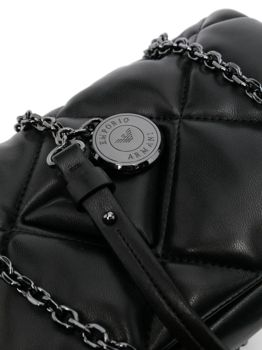 Chain pouch