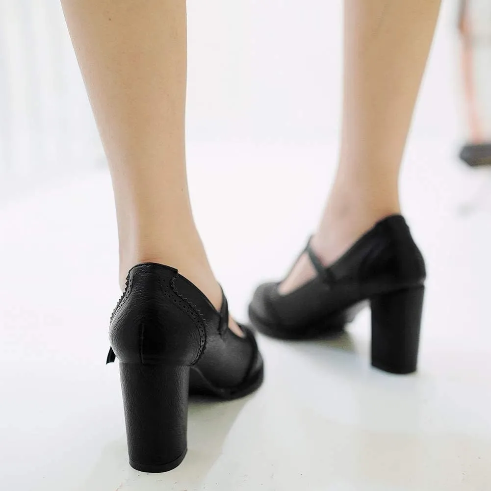 CosyFever Womens FDC00018 Cap-Toe Novelty Charms Pu Block Heels Pumps