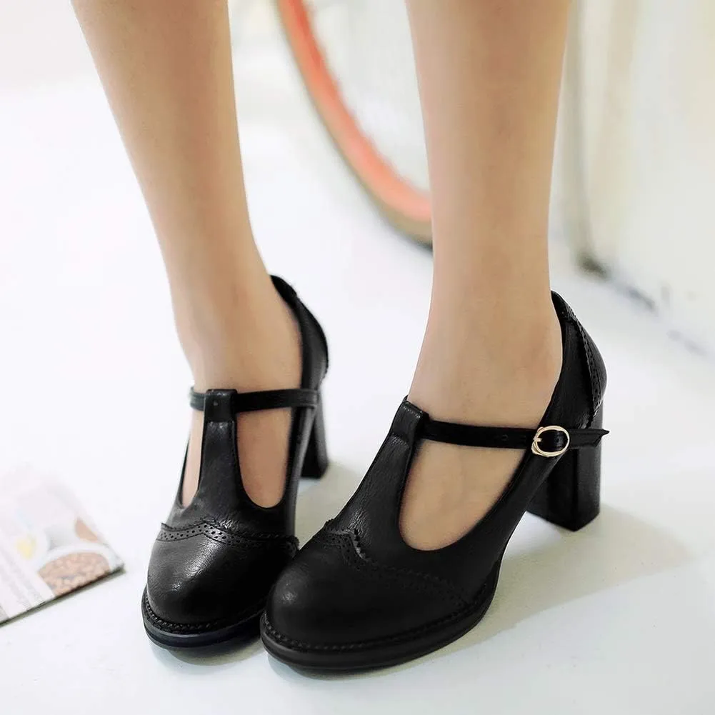 CosyFever Womens FDC00018 Cap-Toe Novelty Charms Pu Block Heels Pumps