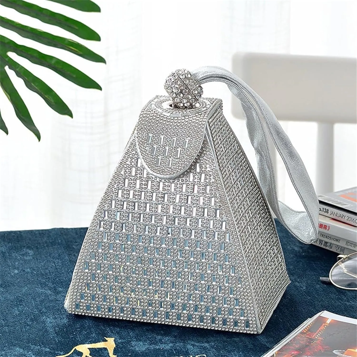 Crystal Pyramid Handbag, Women's Evening Bag, Pyramid Shape Rhinestones Luxury Evening Bags, Green Clutch