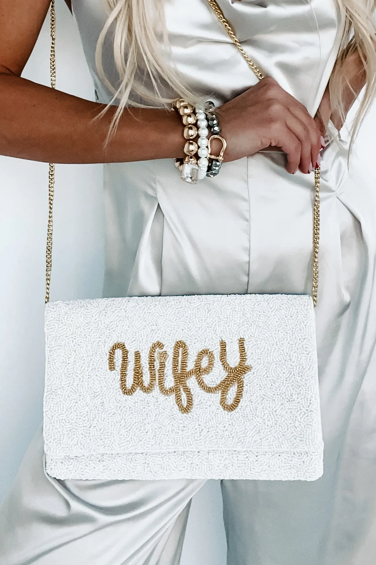 Cursive "Wifey" Beaded Clutch (Wifey Beaded Gold)