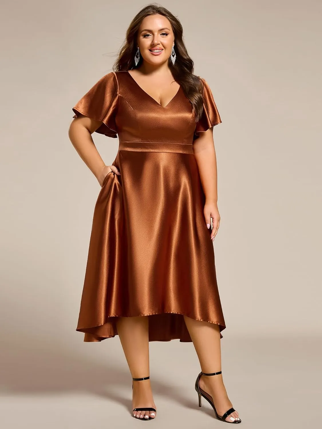Ever-Pretty Summer V Neck Satin Short Sleeves Plus Size Formal Wedding Guest Dresses for Curvy Women with Pockets