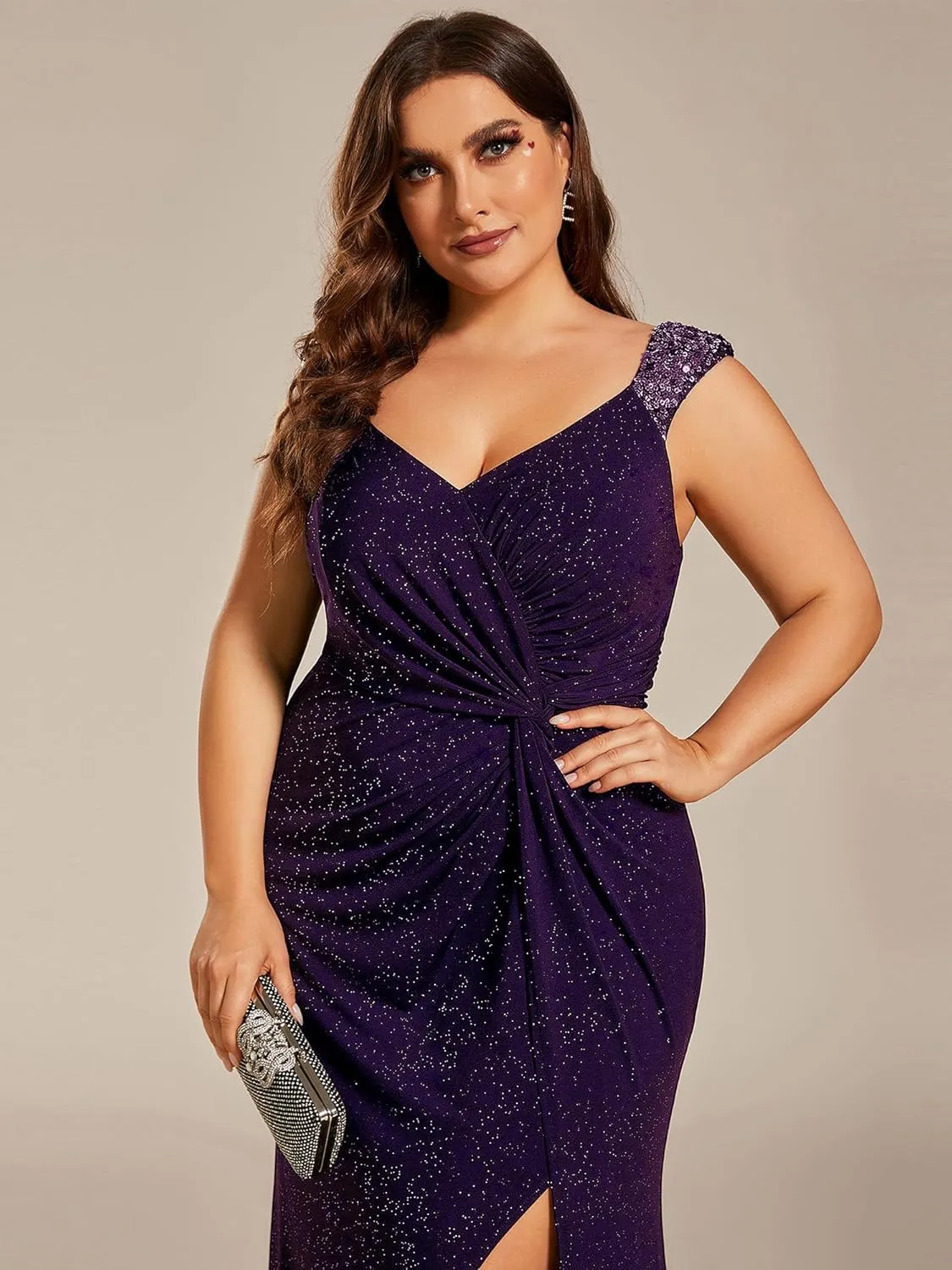Ever-Pretty V-Neck High Slit Glitter Bodycon Plus Size Ball Gowns Formal Evening Dresses for Curvy Women 01888-DA