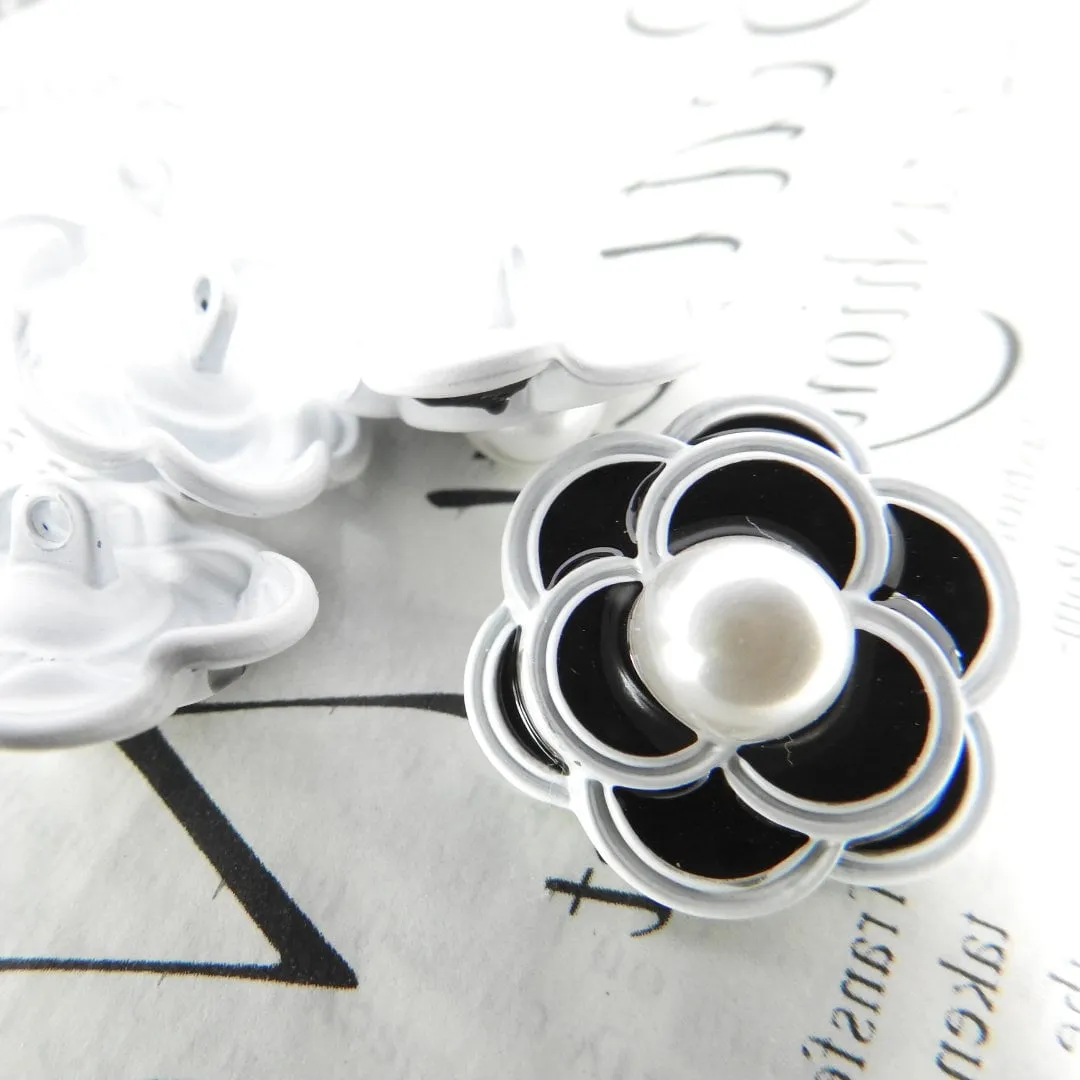 Fancy Camellia Flower Buttons with Pearl