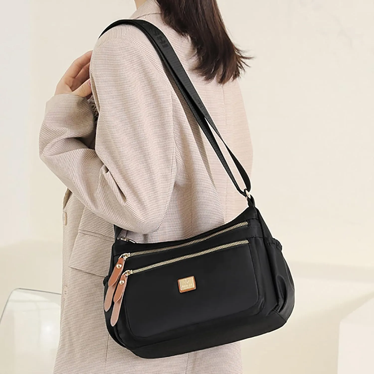 Fashion Multicolor Nylon Fabric Large Capacity Zipper Adjustable Shoulder Strap Messenger Bag Leather (Black, One Size)