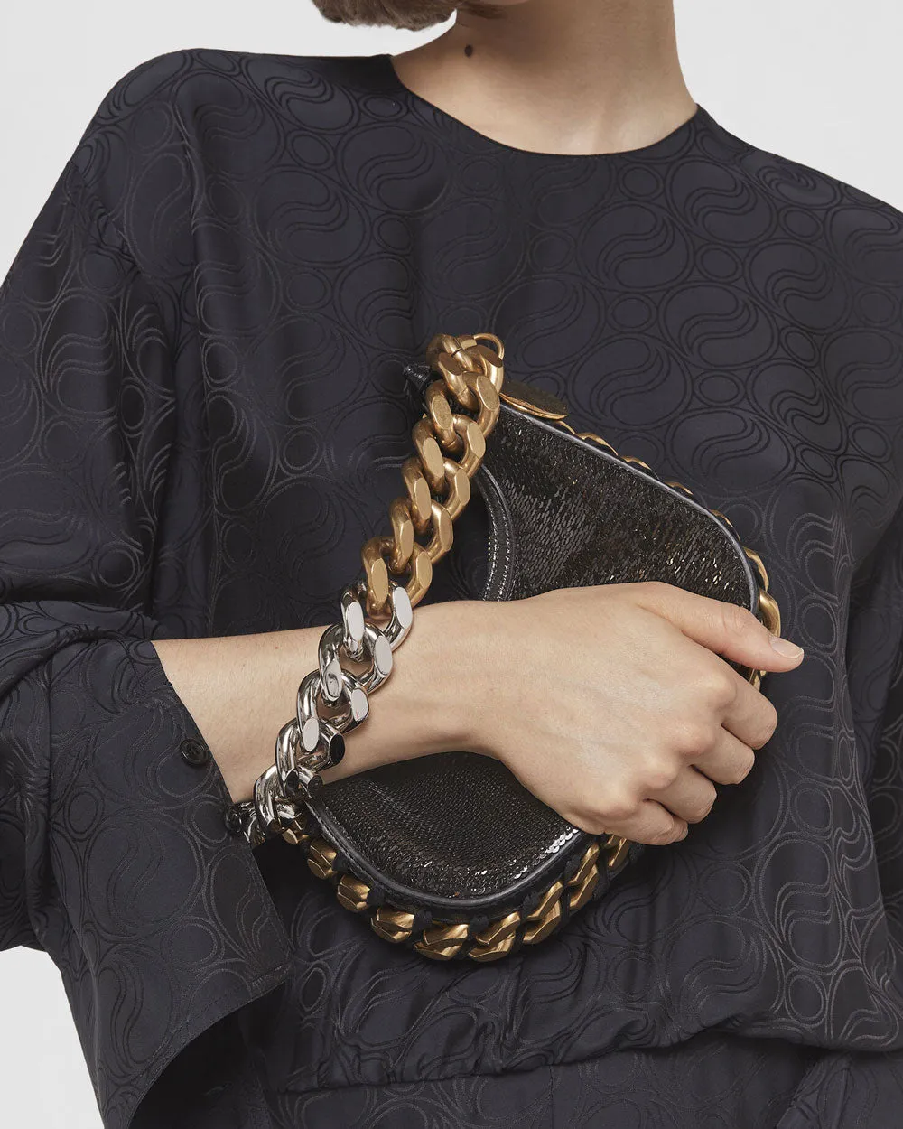 Frayme Mini Zipped Sequin Shoulder bag in Black
