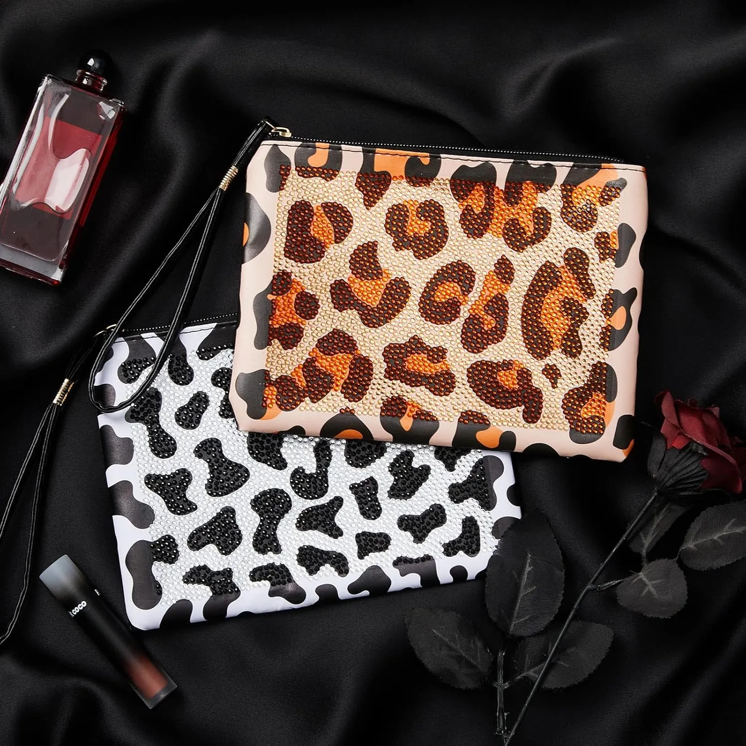Geyoga 2 Pcs Diamond Painting Purses 5D DIY Diamond Painting Handbag Diamond Art Wristlet Clutch Bag for Women Makeup Gift (Animal Skin Style)