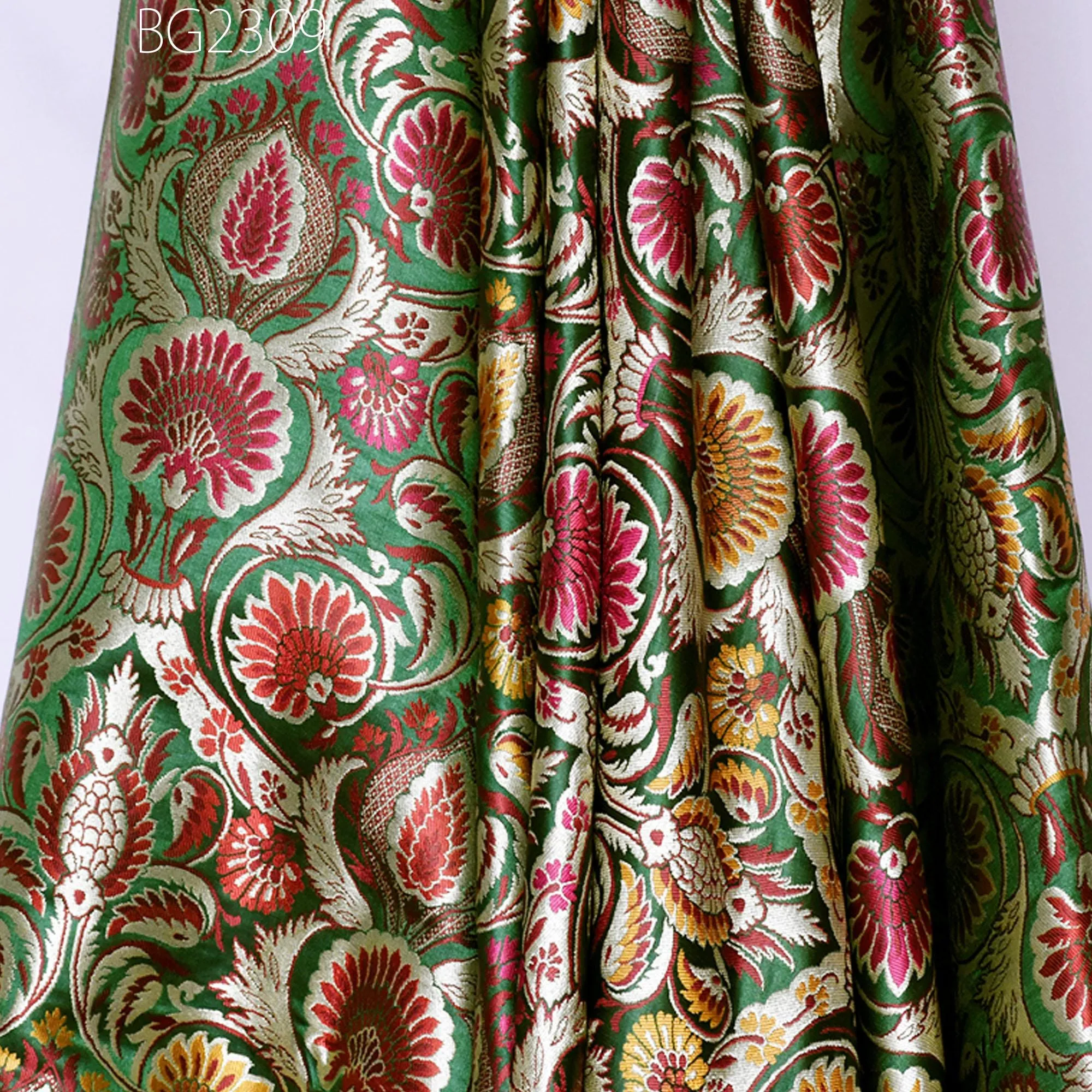 Green Brocade Fabric by the Yard Banarasi Indian Bridal Wedding Dresses Varanasi Blended Silk DIY Crafting Sewing Costumes Lehenga Drapery