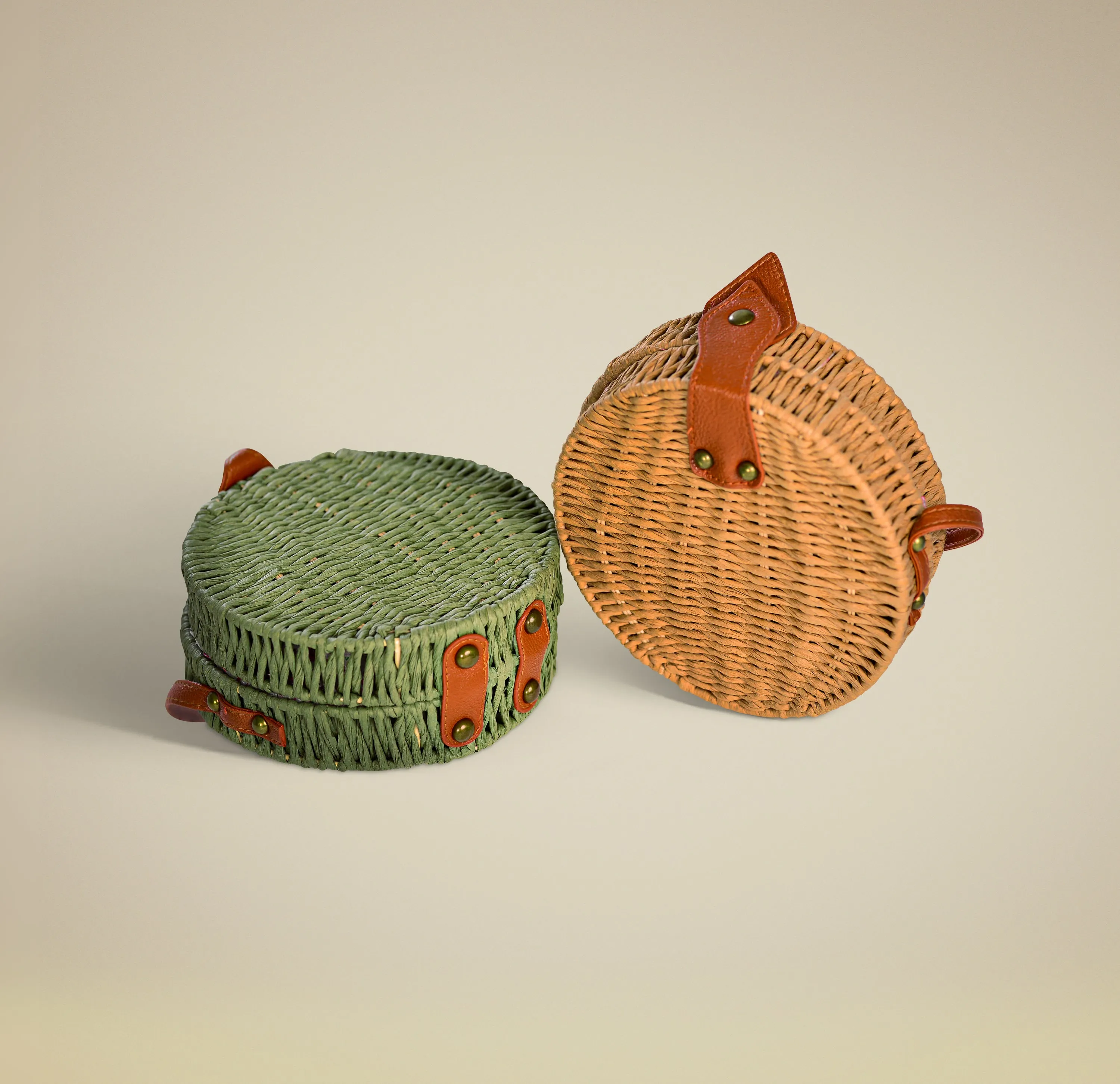 GREEN STRAW BAG