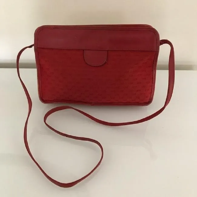 Gucci Vintage Purses Red Gg Canvas Clutch
