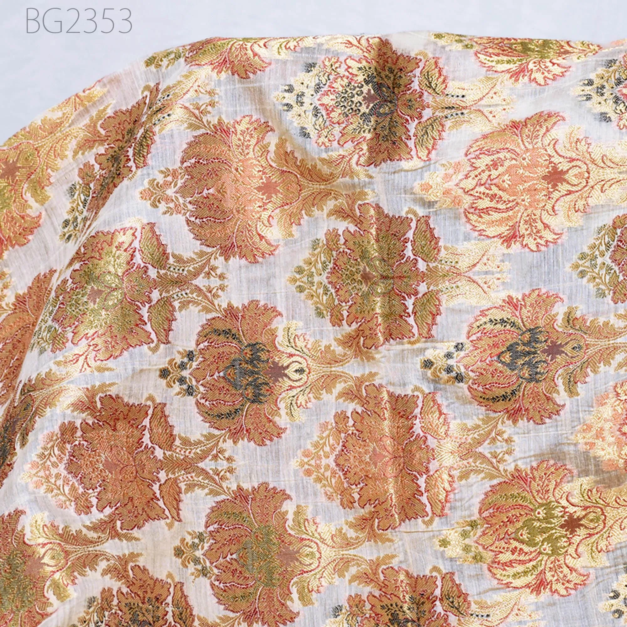 Indian Brocade Fabric By The Yard Banarasi Chanderi Silk Bridal Lehenga Cushion Cover Home Decor Table Runner Sewing Costume Wedding Dress