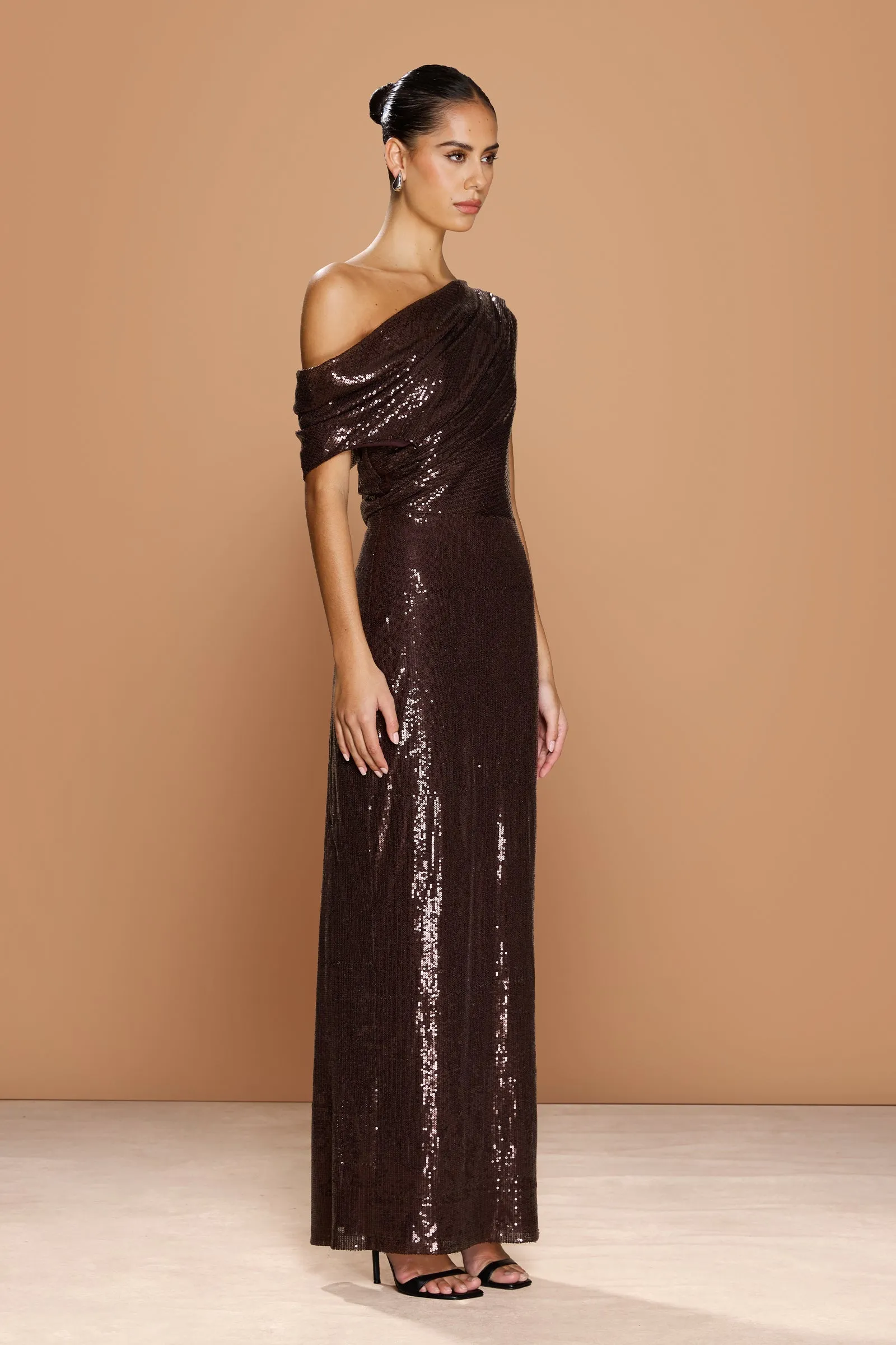LAYAN GOWN
