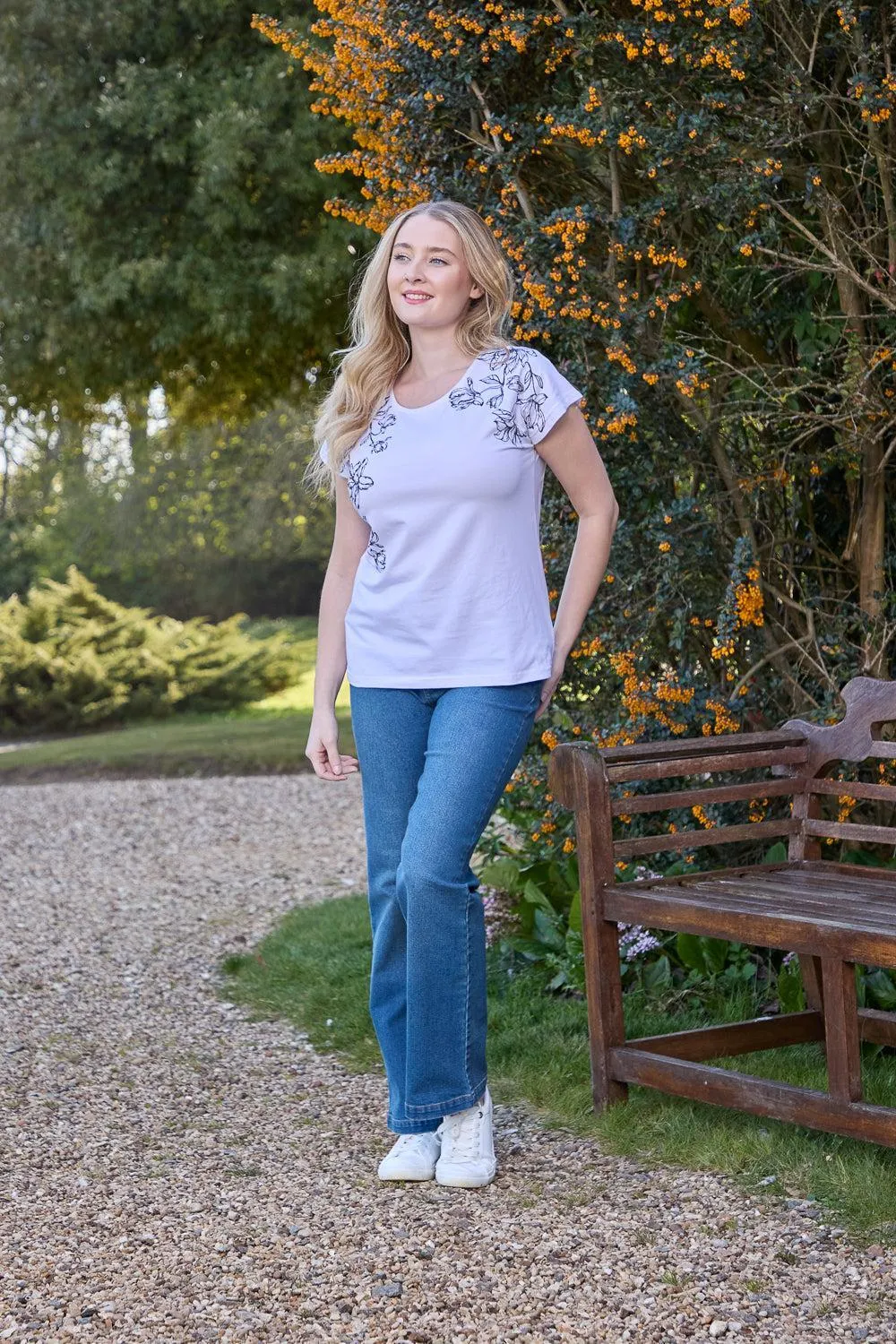 Leaf Embellished Print Top - White