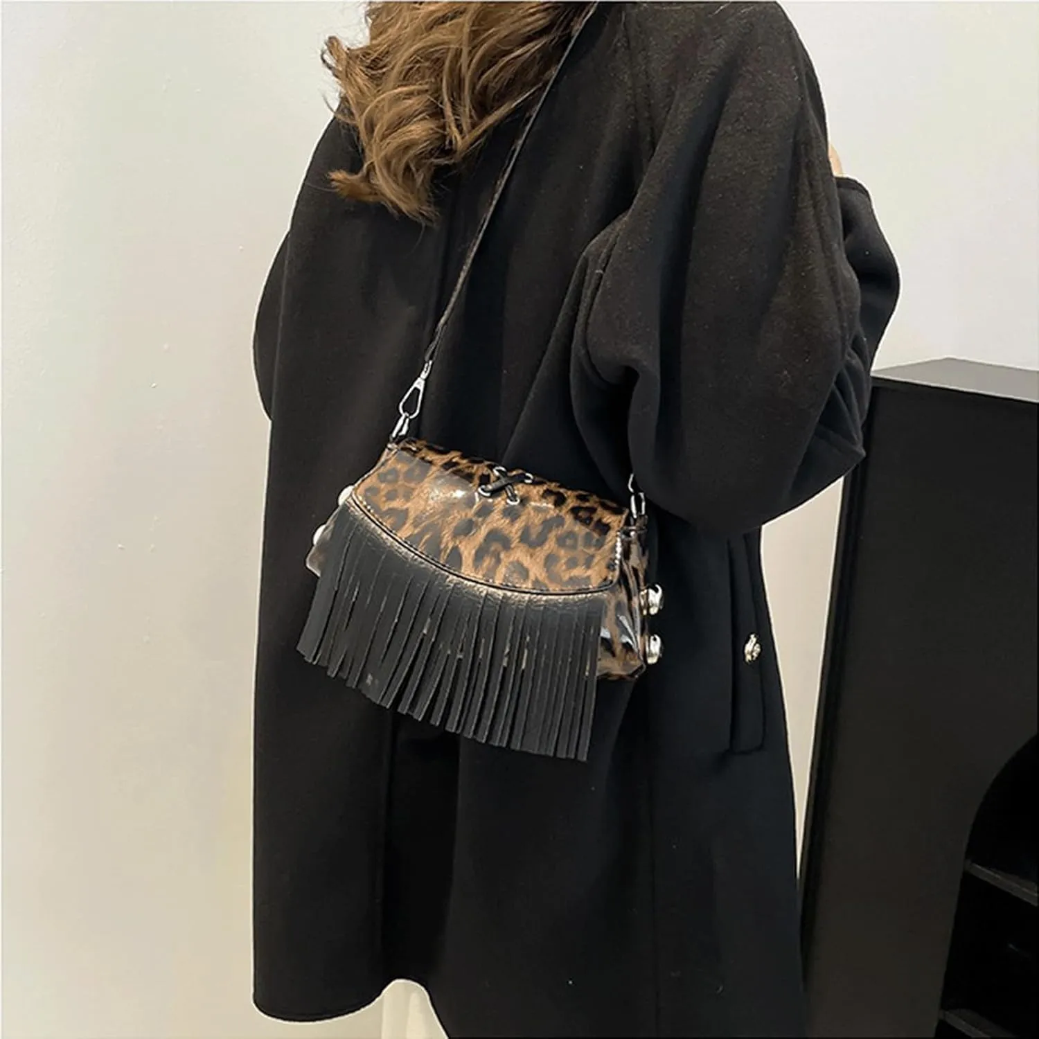 Leopard Purse Fringe Cheetah Print Shoulder Bag Faux Leather Crossbody Purse with Tassels Y2K Mini Handbag for Party