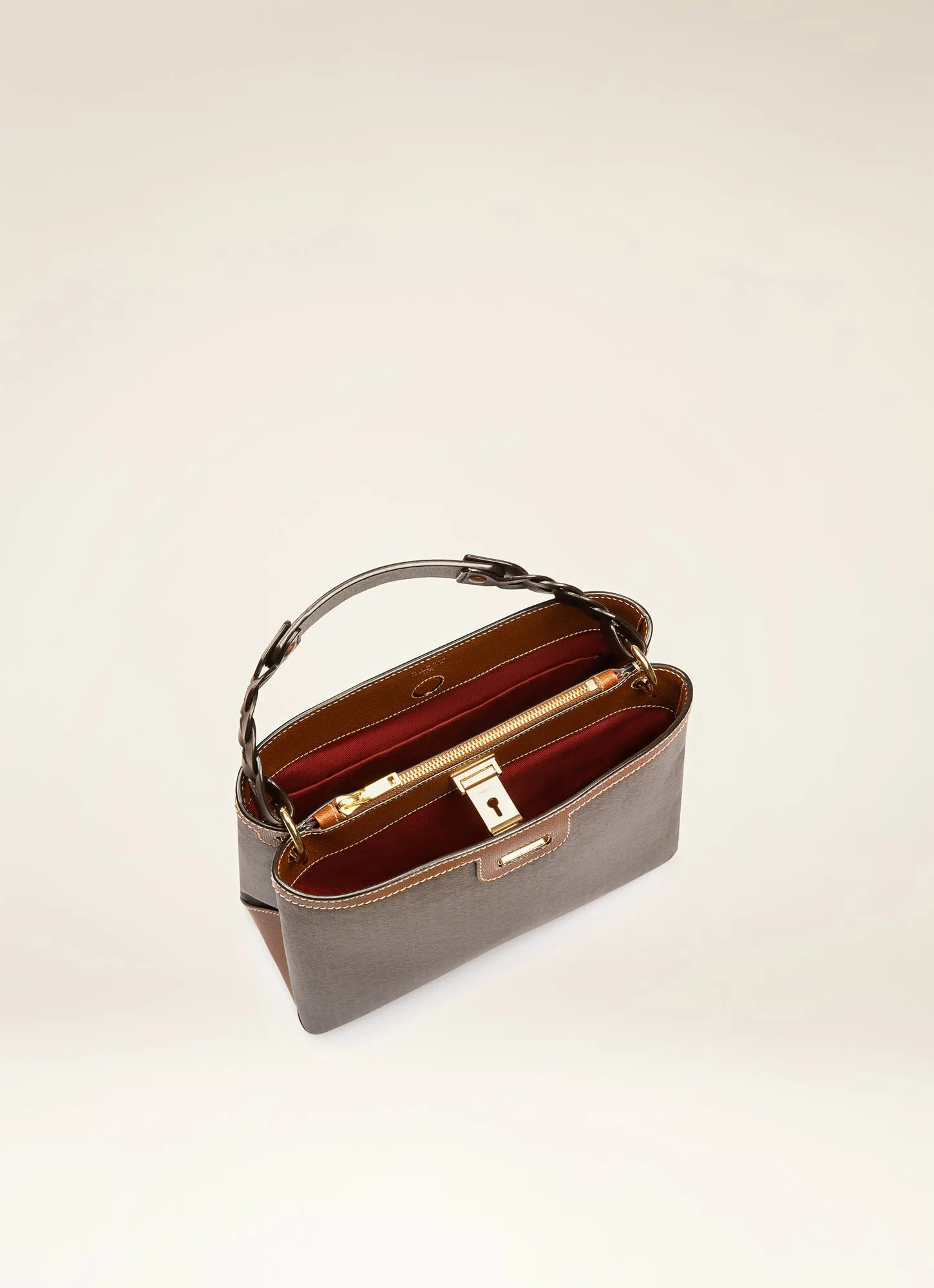 Lucyle - Shoulder Bag