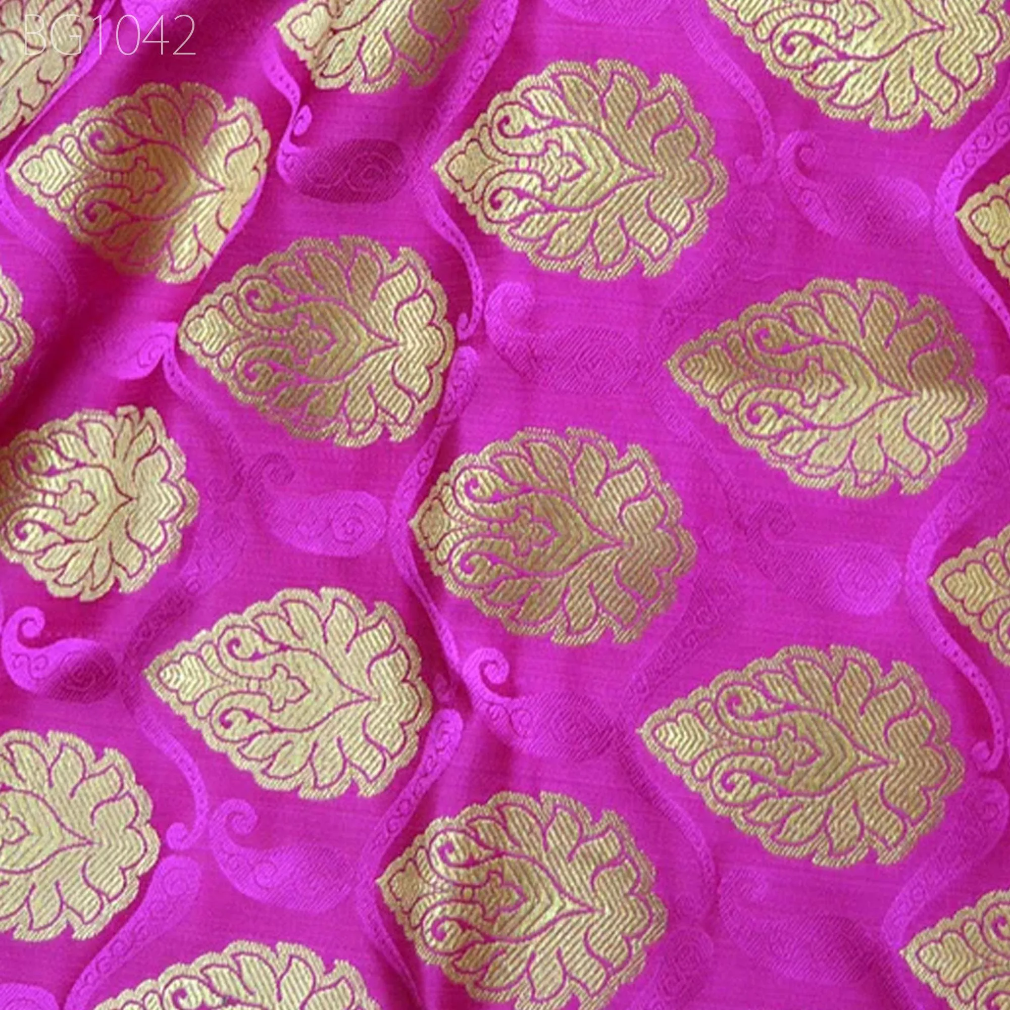 Magenta Brocade costume fabric Brocade by the Yard Indian Brocade Wedding Dress Crafting Fabric Banarasi Lehenga Dress Home Decor Material