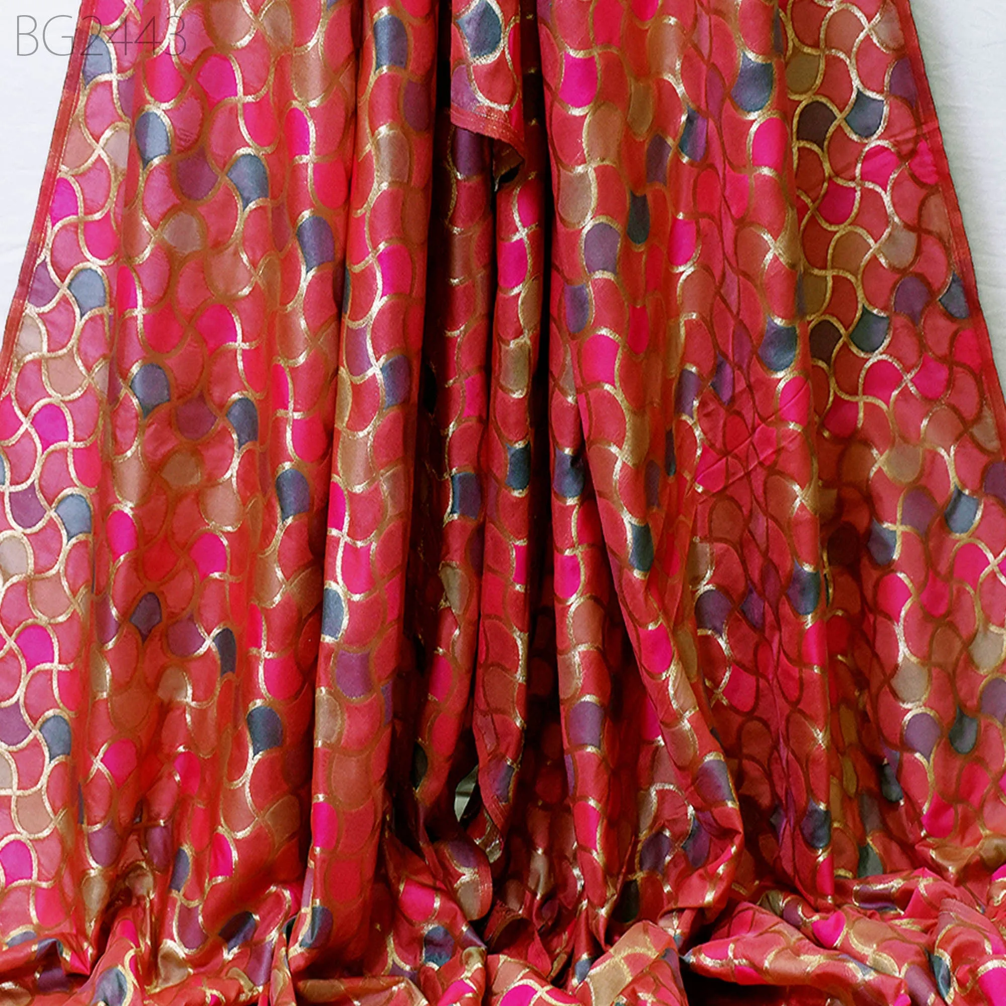 Magenta Brocade Fabric by the Yard Wedding Dresses Lehenga Skirt Jackets Indian Blended Banarasi Dress Material Sewing Home Décor Crafting