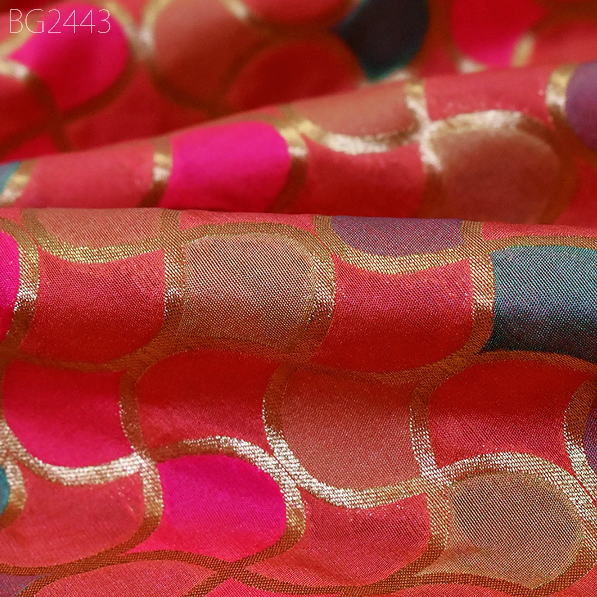 Magenta Brocade Fabric by the Yard Wedding Dresses Lehenga Skirt Jackets Indian Blended Banarasi Dress Material Sewing Home Décor Crafting