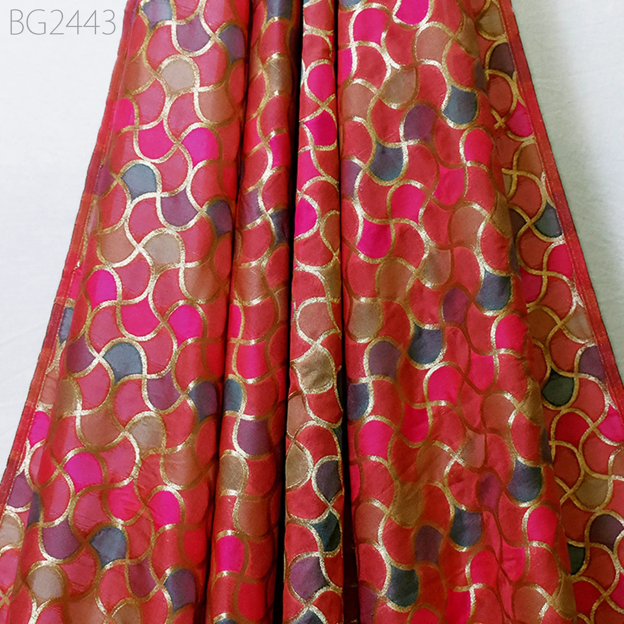 Magenta Brocade Fabric by the Yard Wedding Dresses Lehenga Skirt Jackets Indian Blended Banarasi Dress Material Sewing Home Décor Crafting