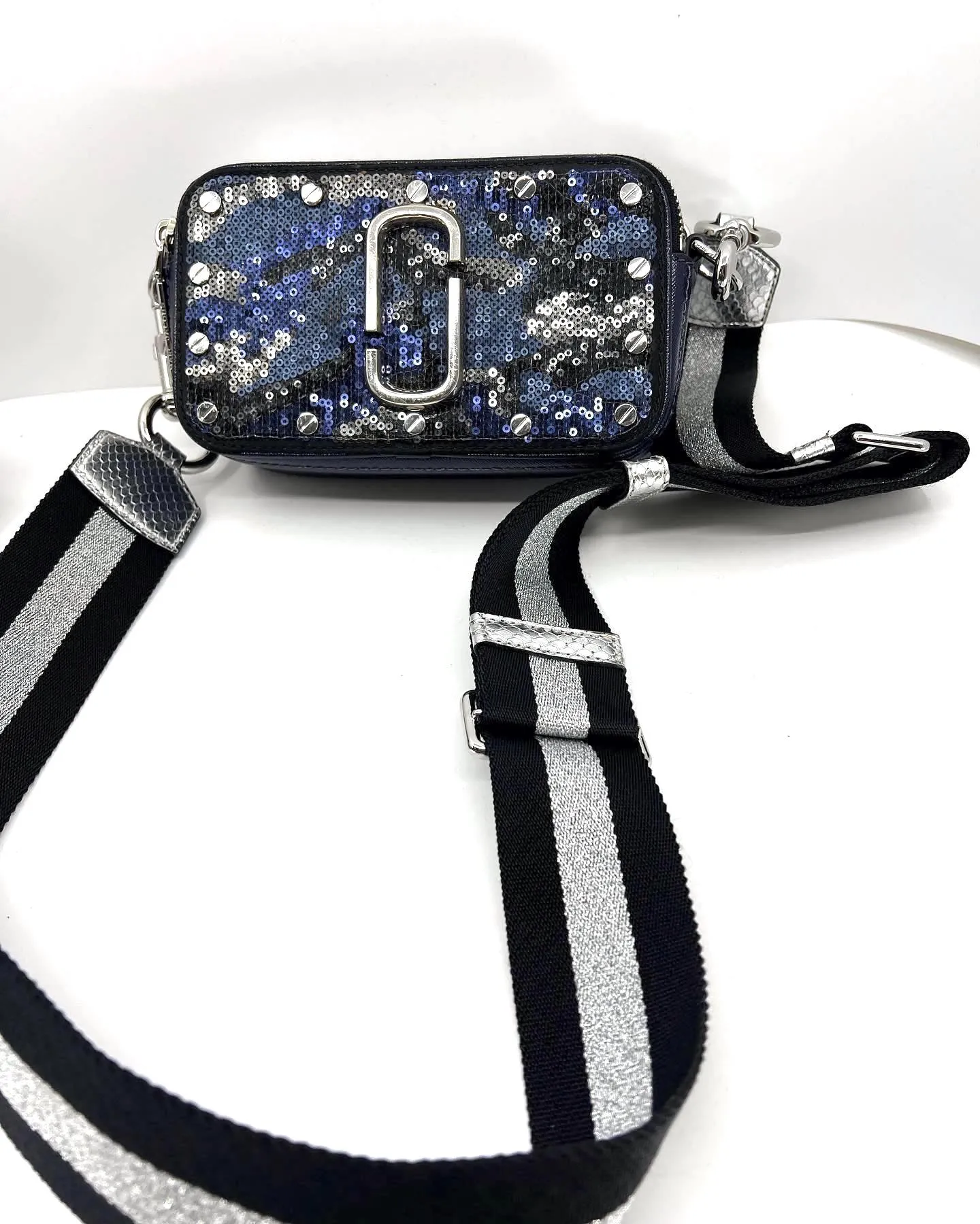 MARC JACOBS SNAPSHOT SEQUIN LEATHER CAMERA CROSSBODY BAG