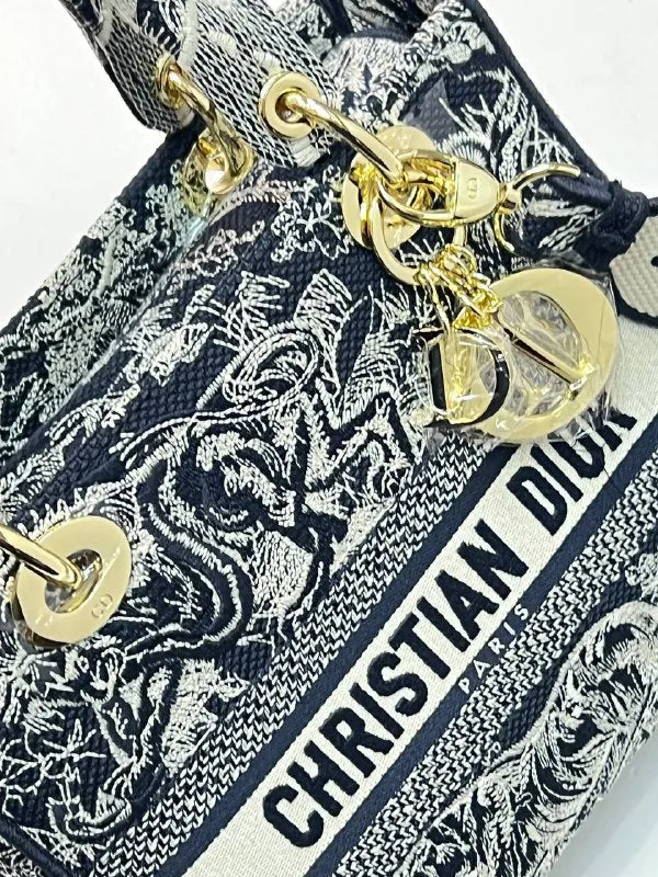 MEDIUM LADY D-LITE BAG Blue Toile de Jouy Embroidery