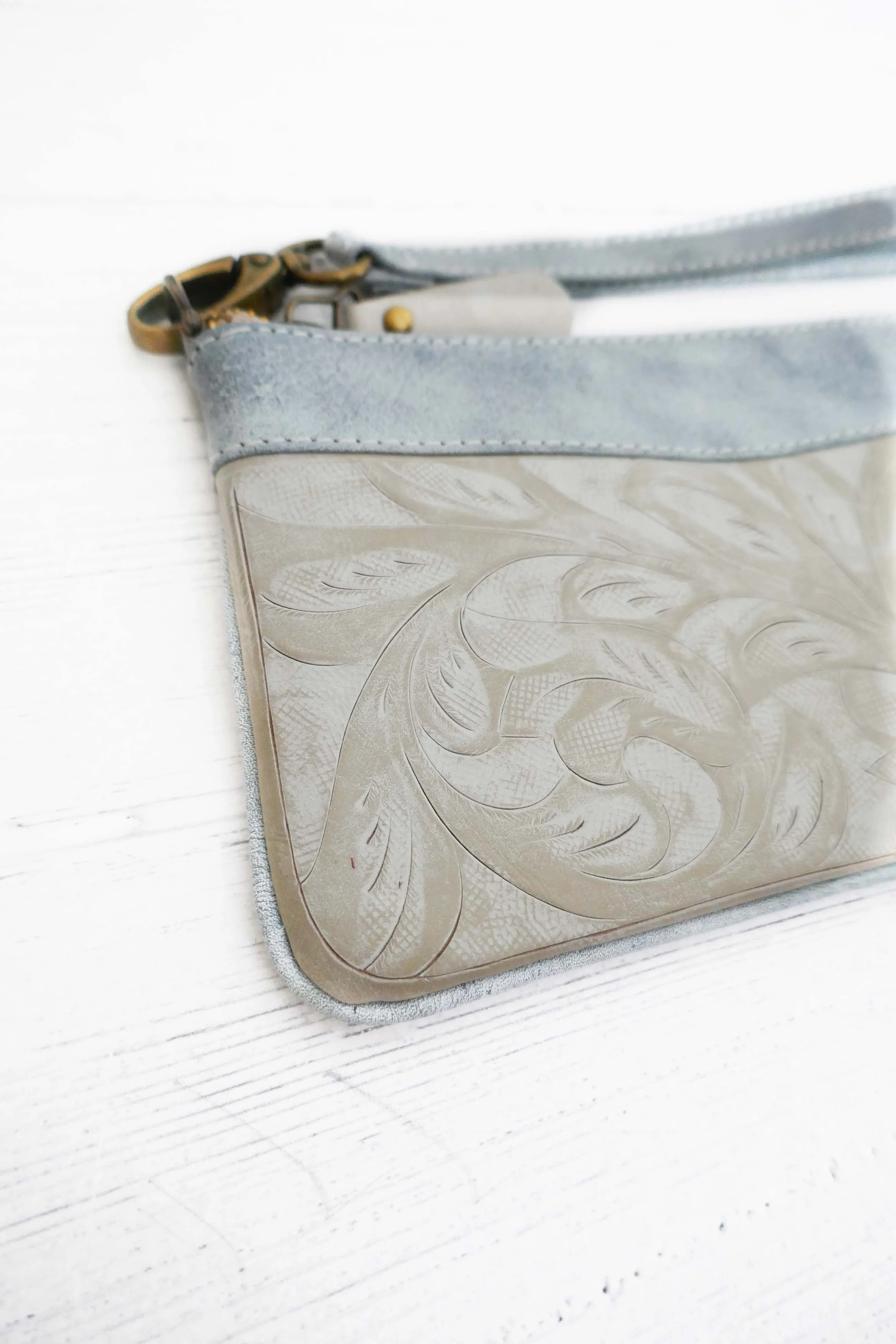 Nude Small Essential Pouch
