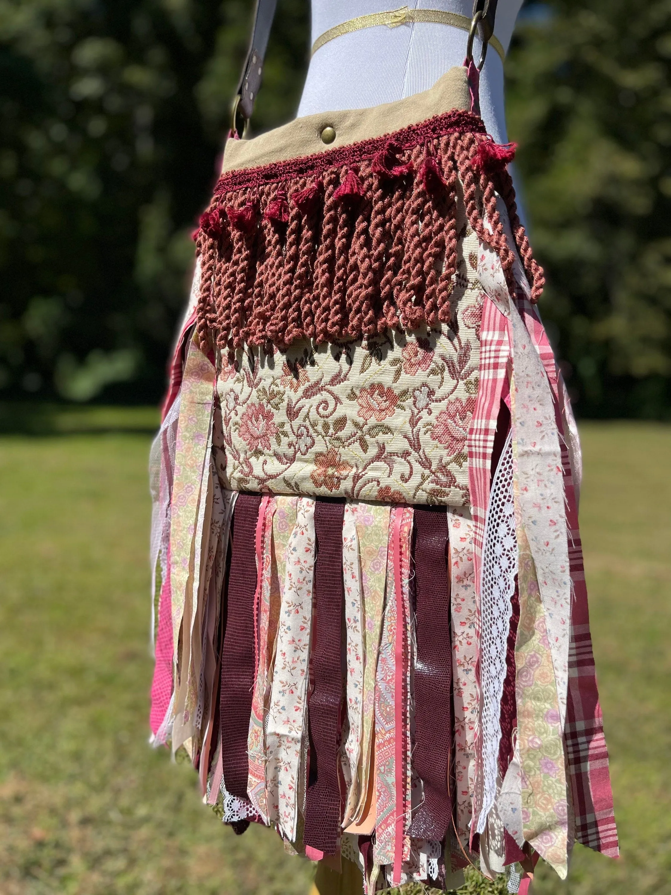 Pink and Maroon Flower Fringe Purse, Festival Fringe Bag, Hippie Handbag, Boho Chic Crossbody Messenger, Embellished purse