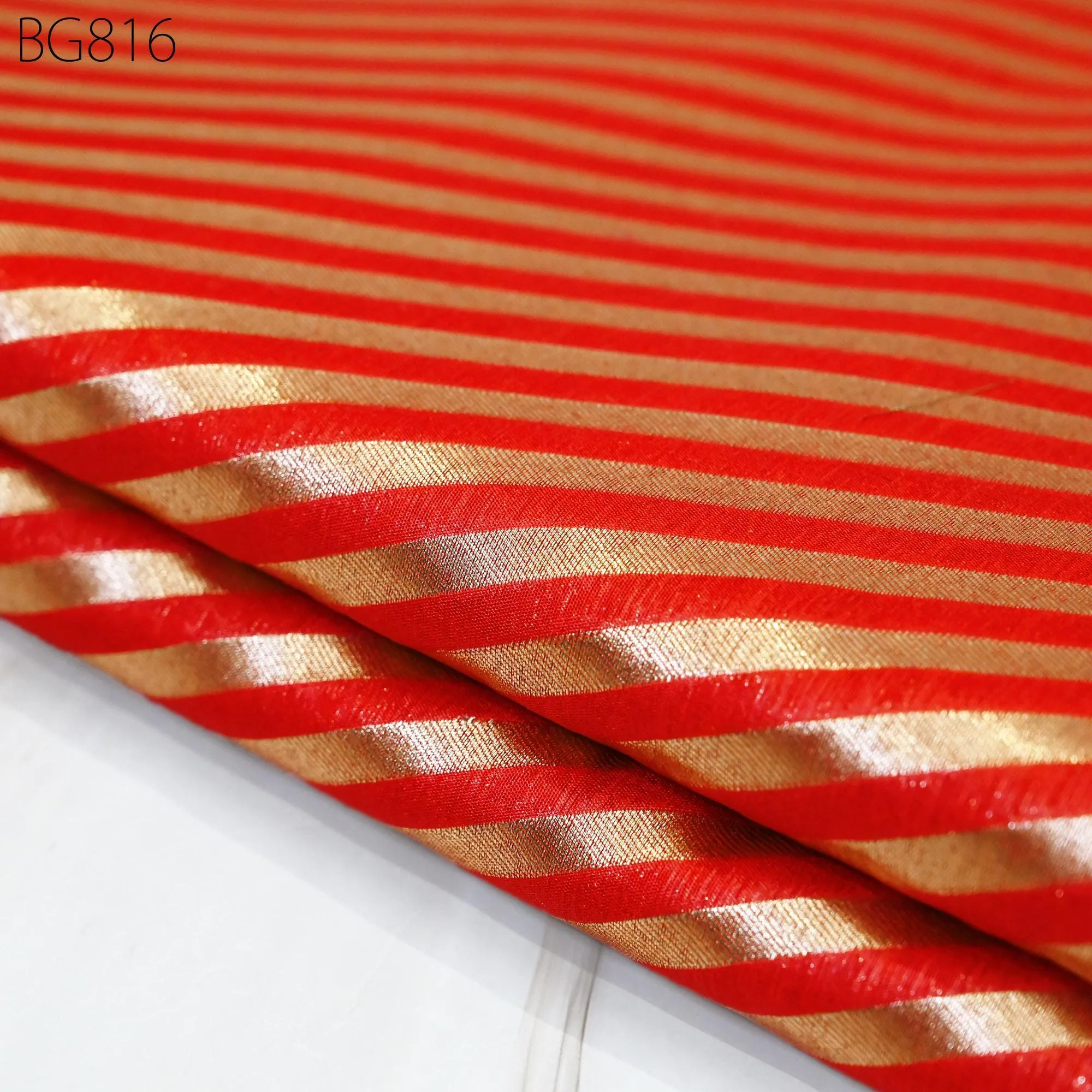 Red Benarse Wedding Dresses Brocade by the yard Diagonal Stripes Indian Banarasi Sewing Material Costume Crafting Drapery Cushion Covers