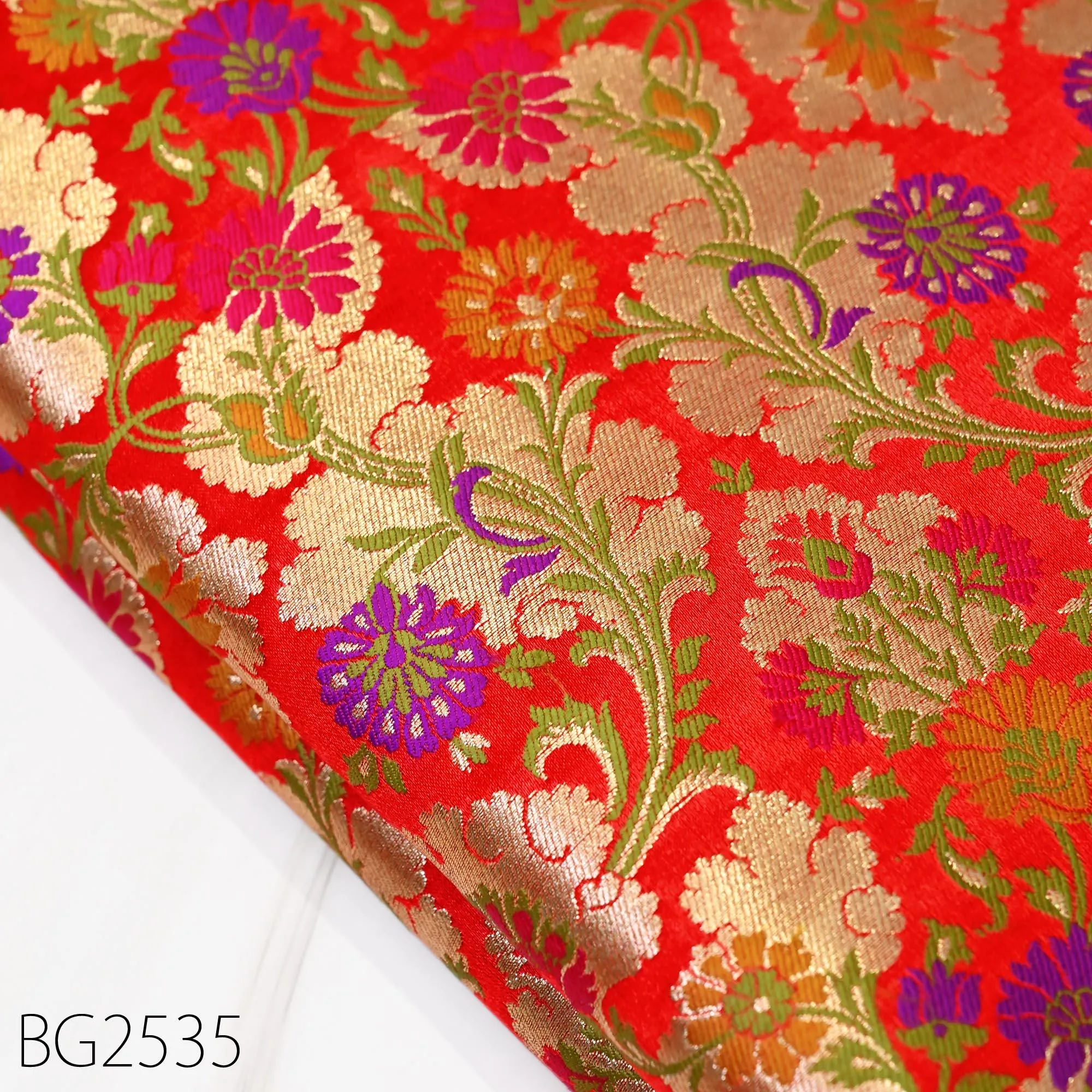 Red Brocade Fabric by the Yard Historic Costumes Indian Banarasi Wedding Dresses Material Knee Length Coat Sewing Skirt Upholstery Drapery