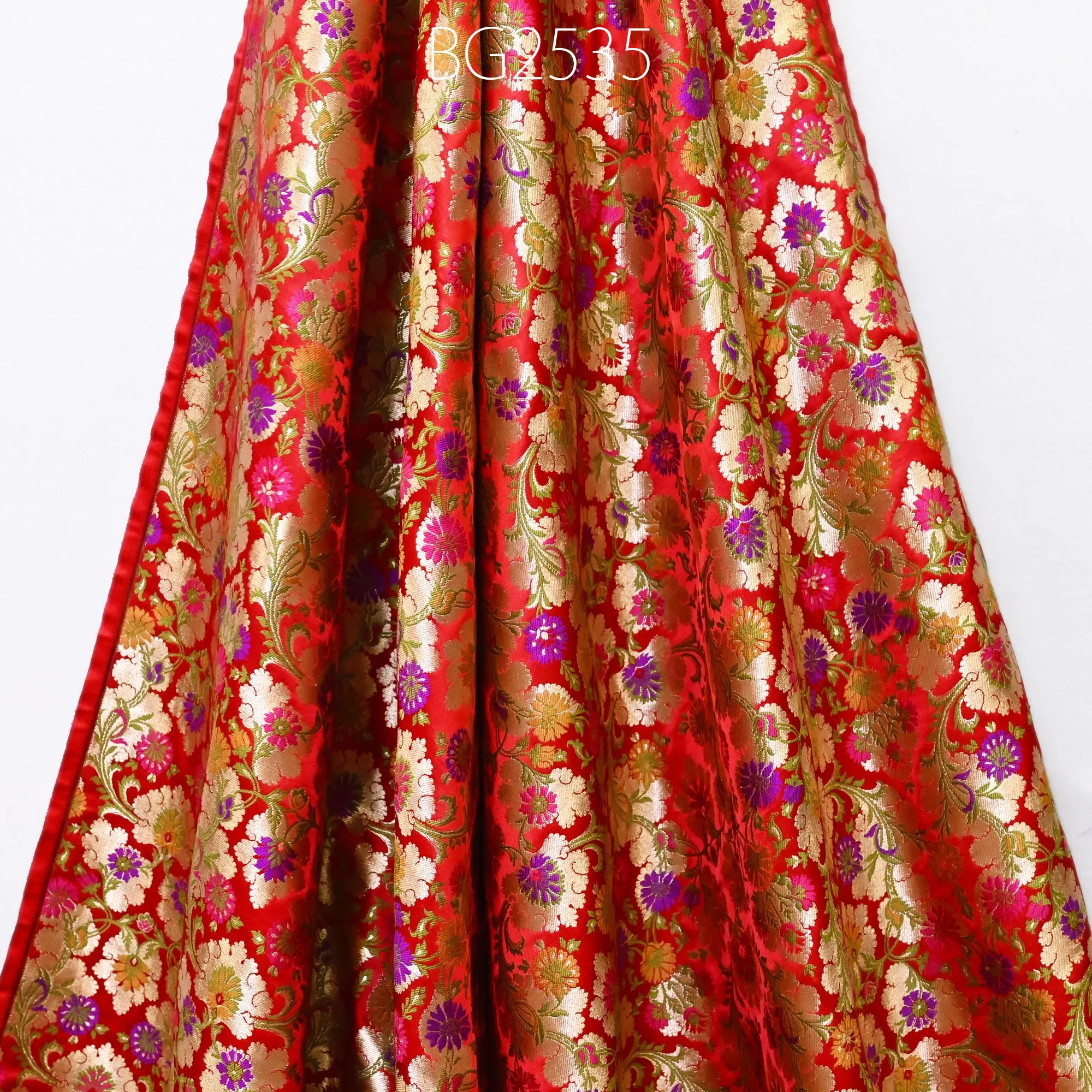 Red Brocade Fabric by the Yard Historic Costumes Indian Banarasi Wedding Dresses Material Knee Length Coat Sewing Skirt Upholstery Drapery
