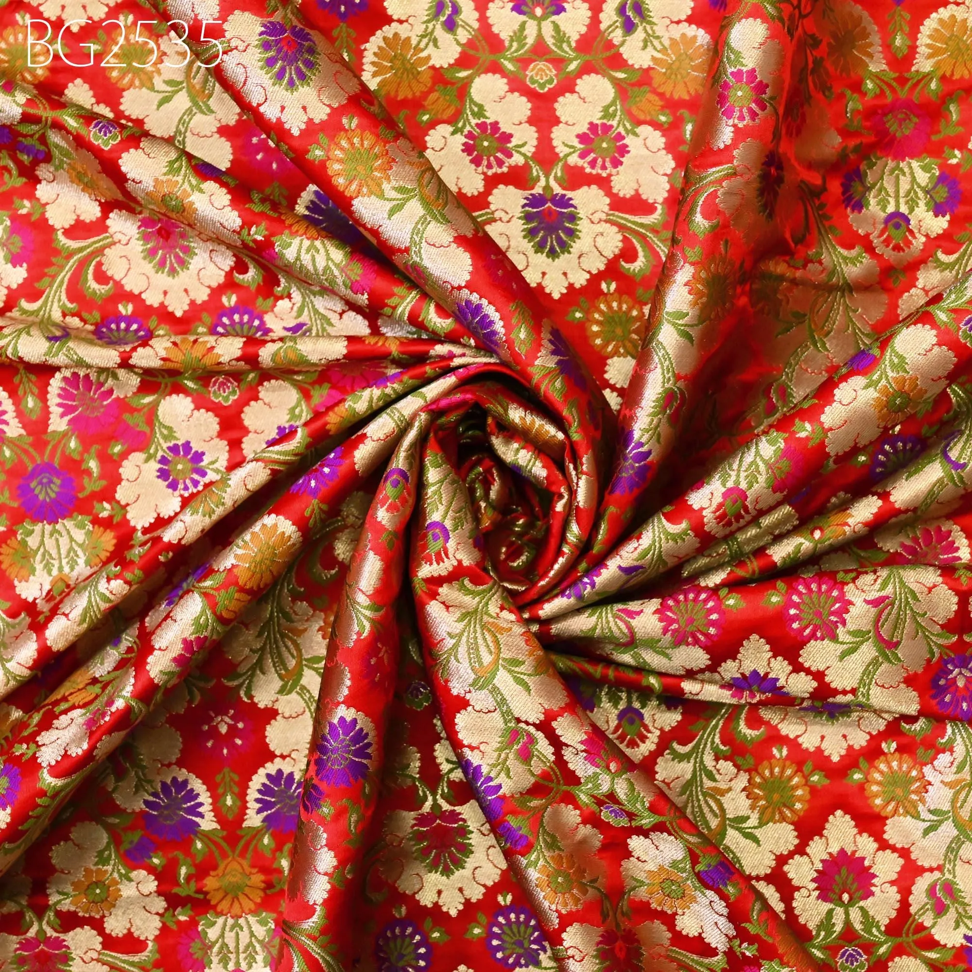 Red Brocade Fabric by the Yard Historic Costumes Indian Banarasi Wedding Dresses Material Knee Length Coat Sewing Skirt Upholstery Drapery
