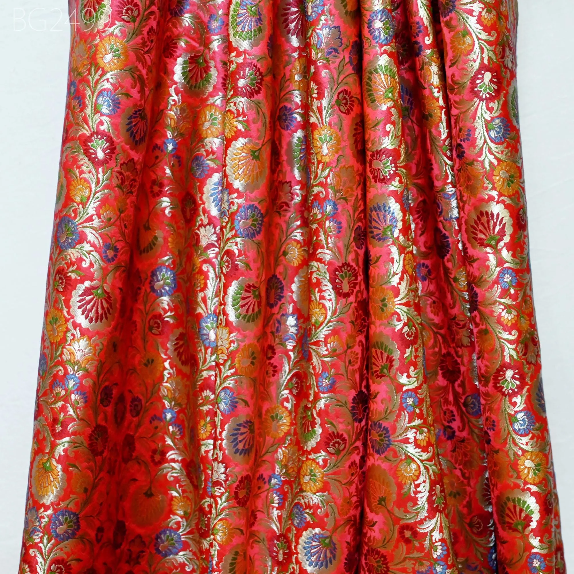Red Indian Brocade Silk Fabric by the Yard Wedding Dress Jacket Banarasi Costume Material Sewing DIY Crafting Curtain Upholstery Furnishing