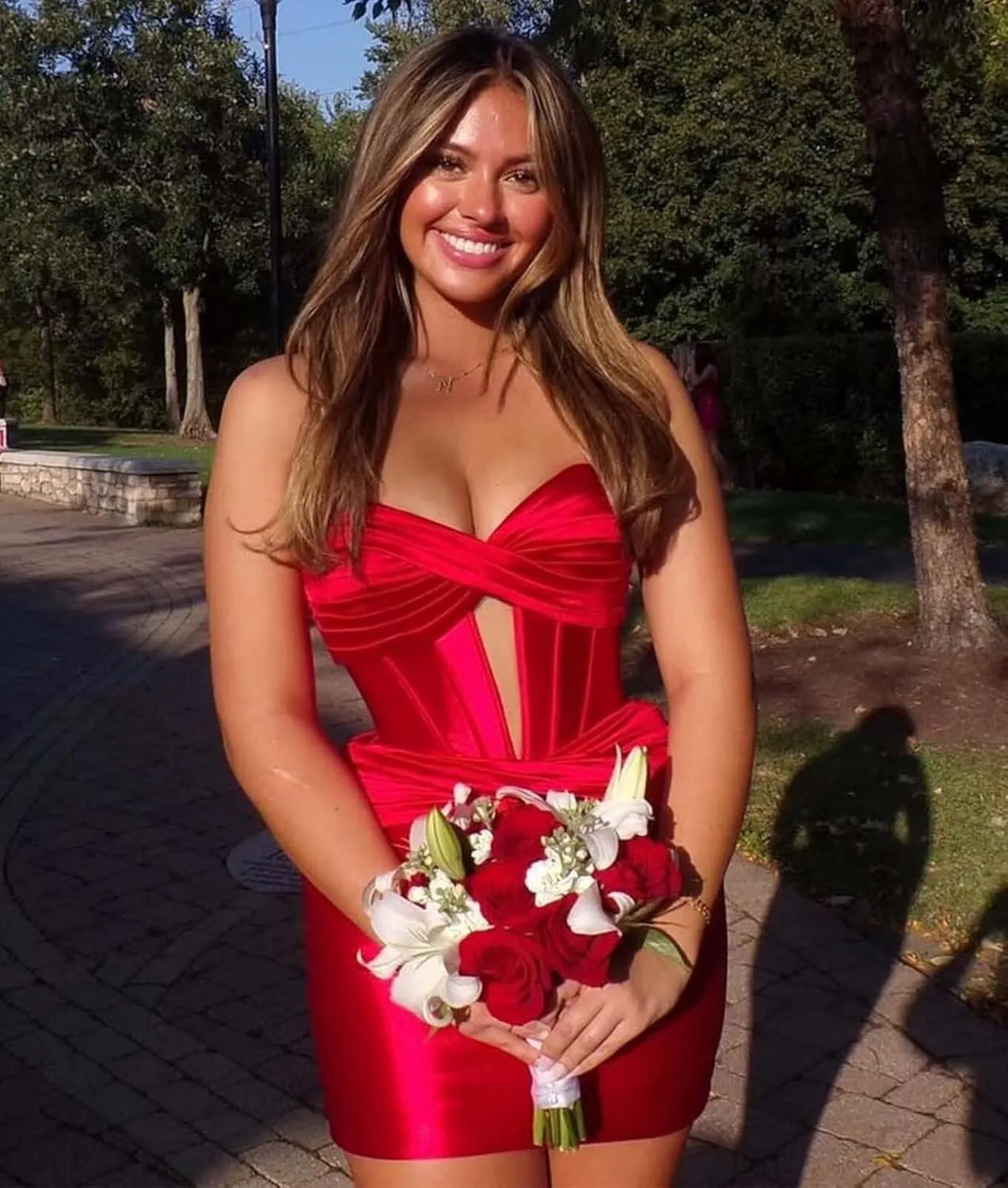 Short Satin Homecoming Dresses for Teens 2024 Ruched Straplesss Tight Corset Prom Dress