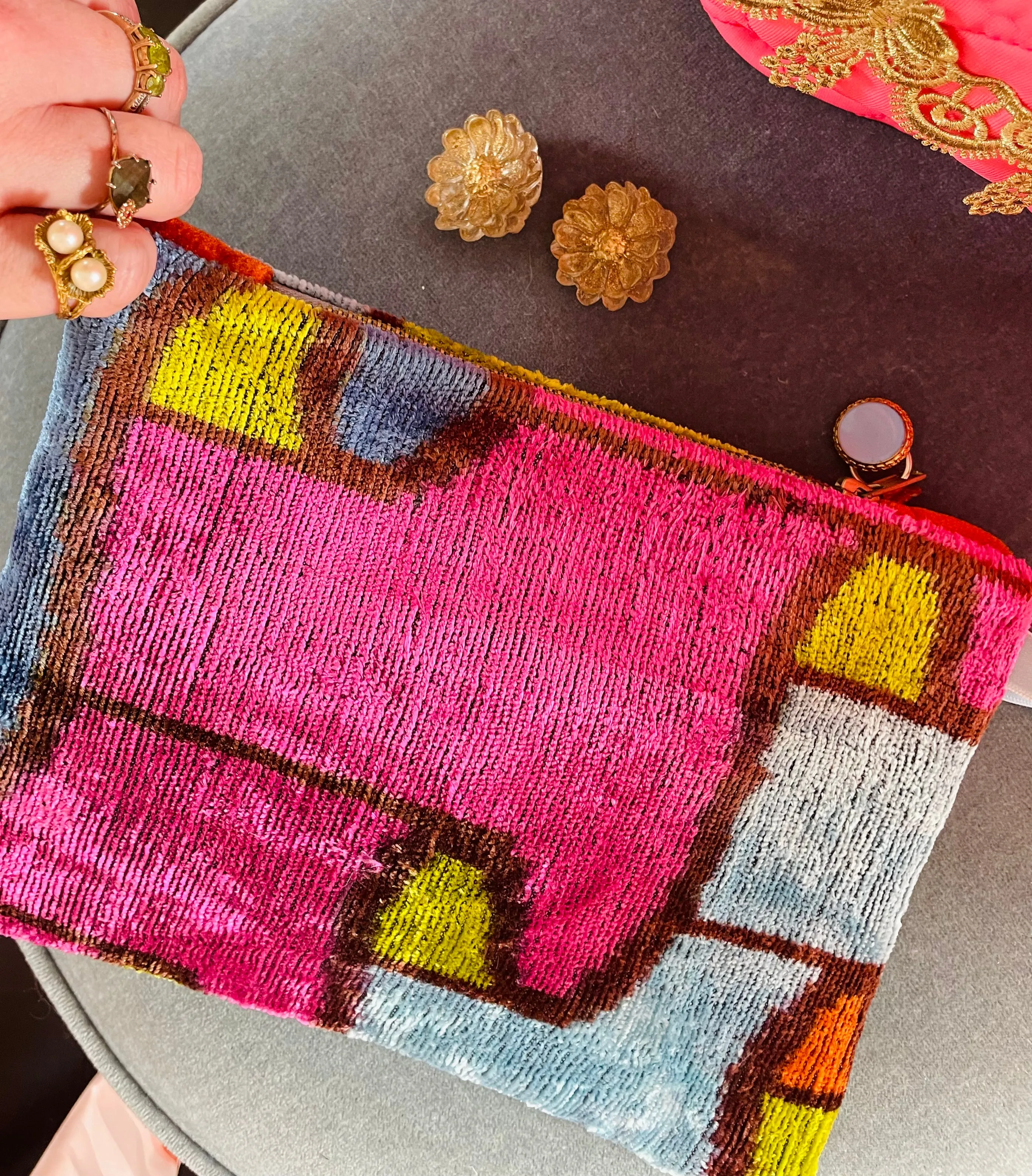 Silk velvet colour pop