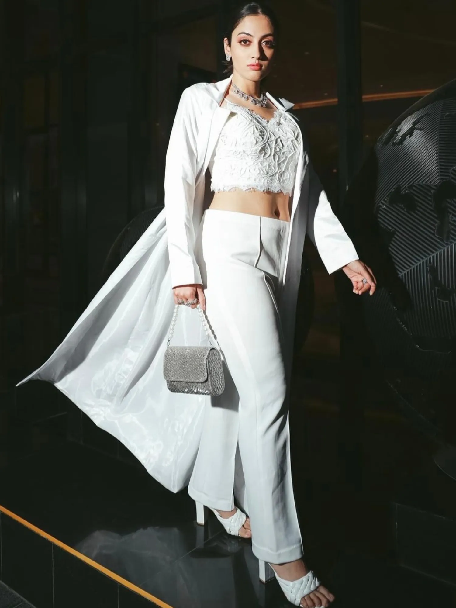Silver Weave Flapover