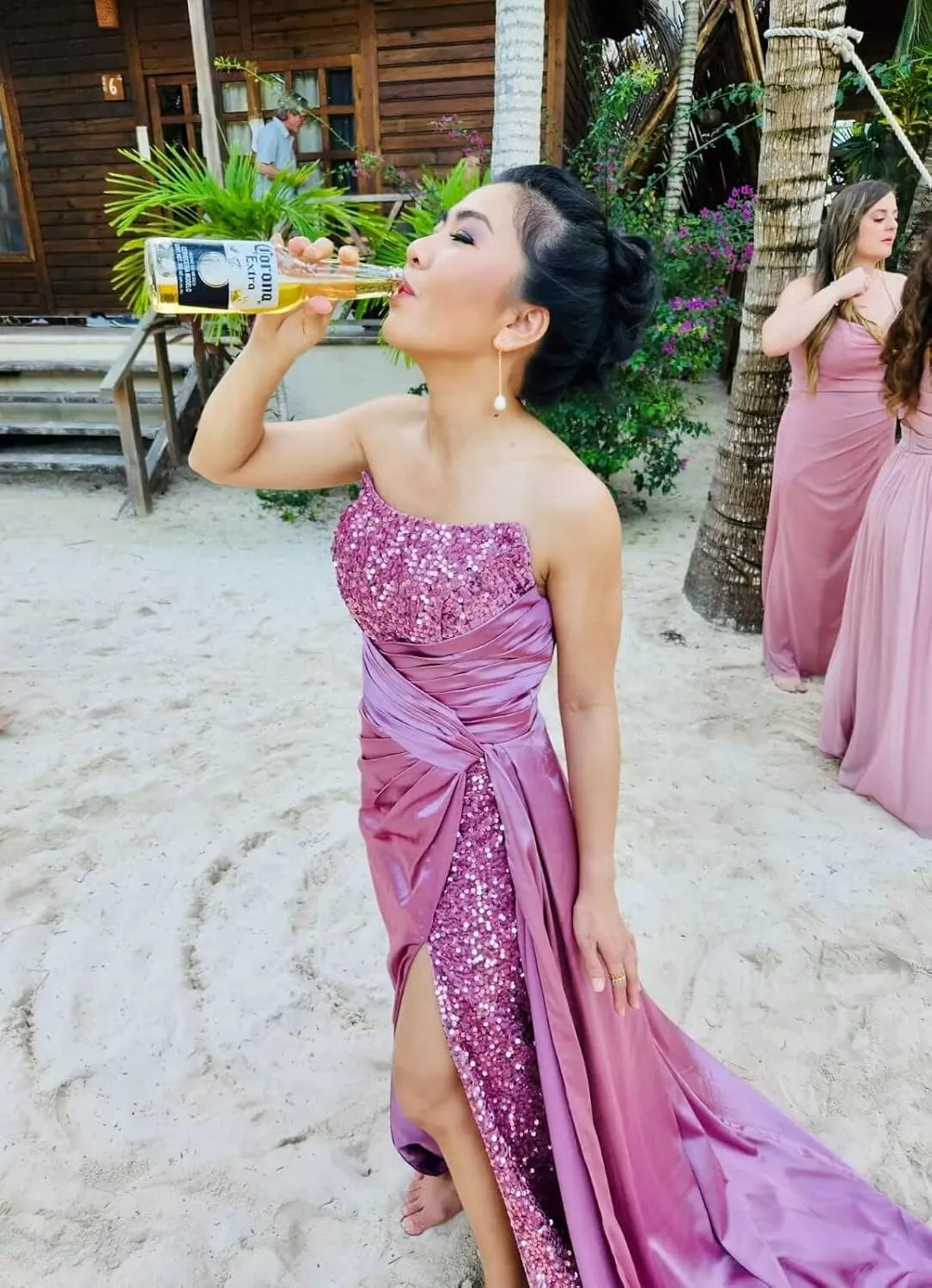 Sparkly Sequins Prom Dresses 2025 Mermaid Bridesmaid Dress with Slit Tube Satin Evening Formal Gown with Train DR0080