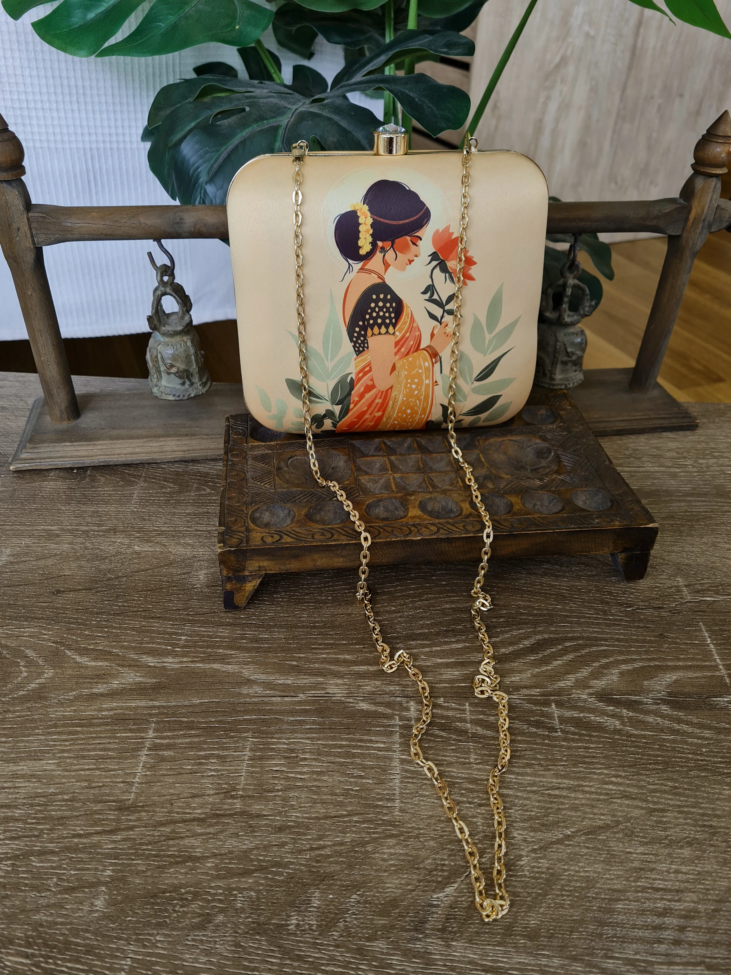 Square Printed Box Clutch