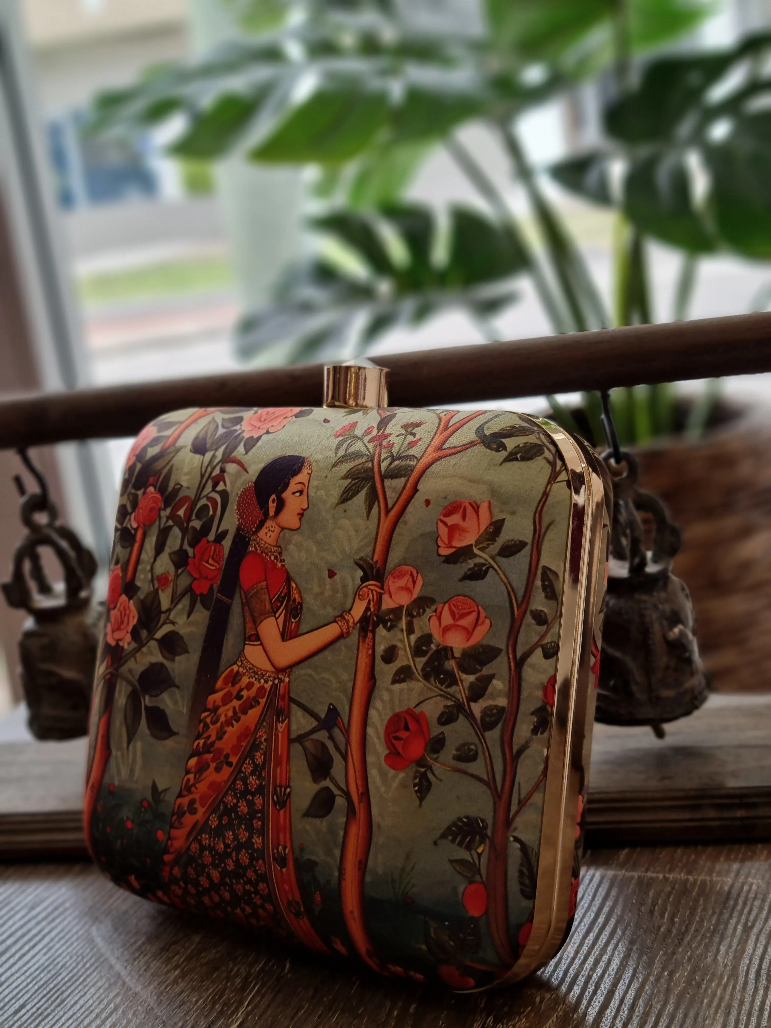 Square Printed Box Clutch