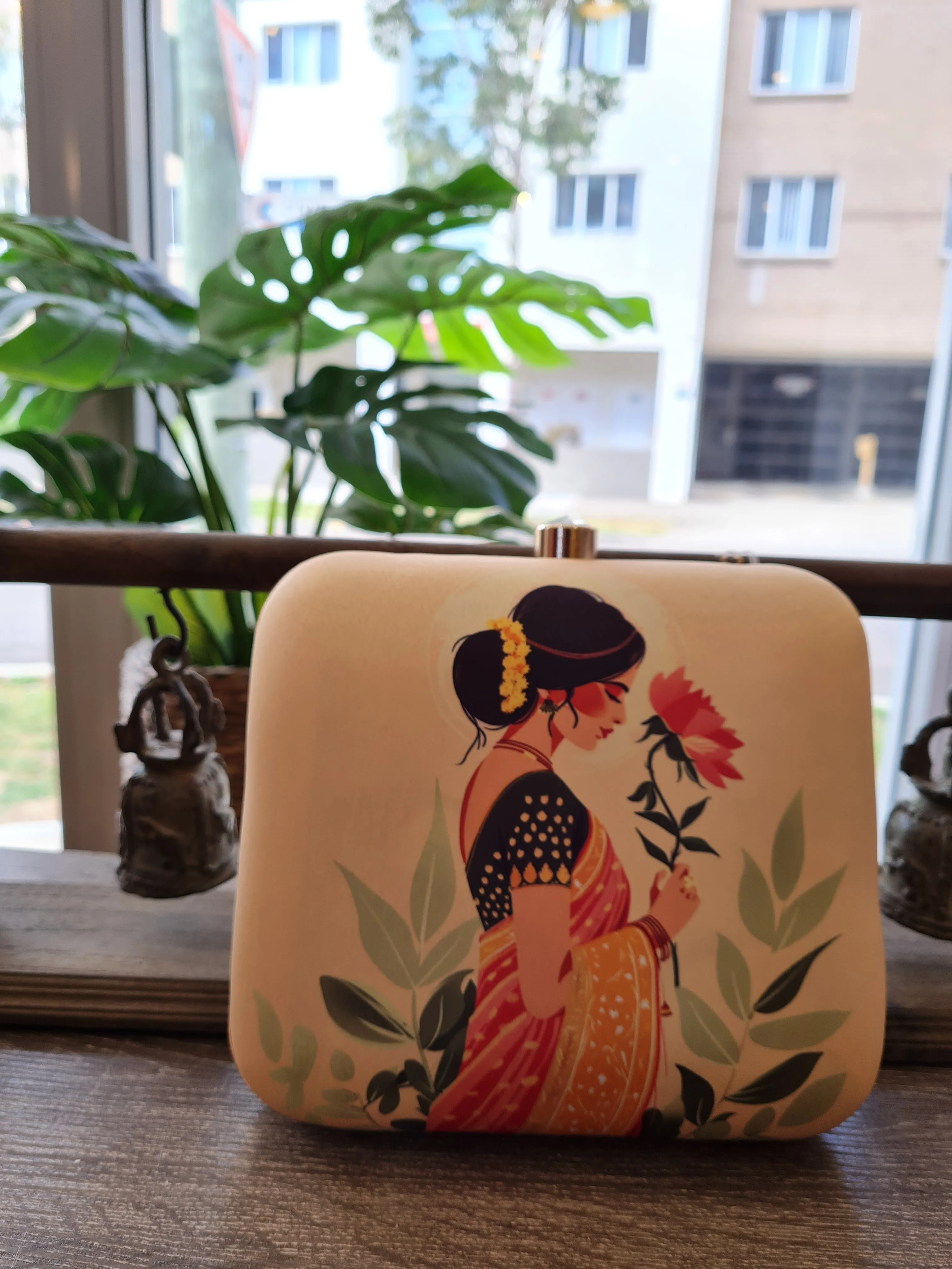 Square Printed Box Clutch