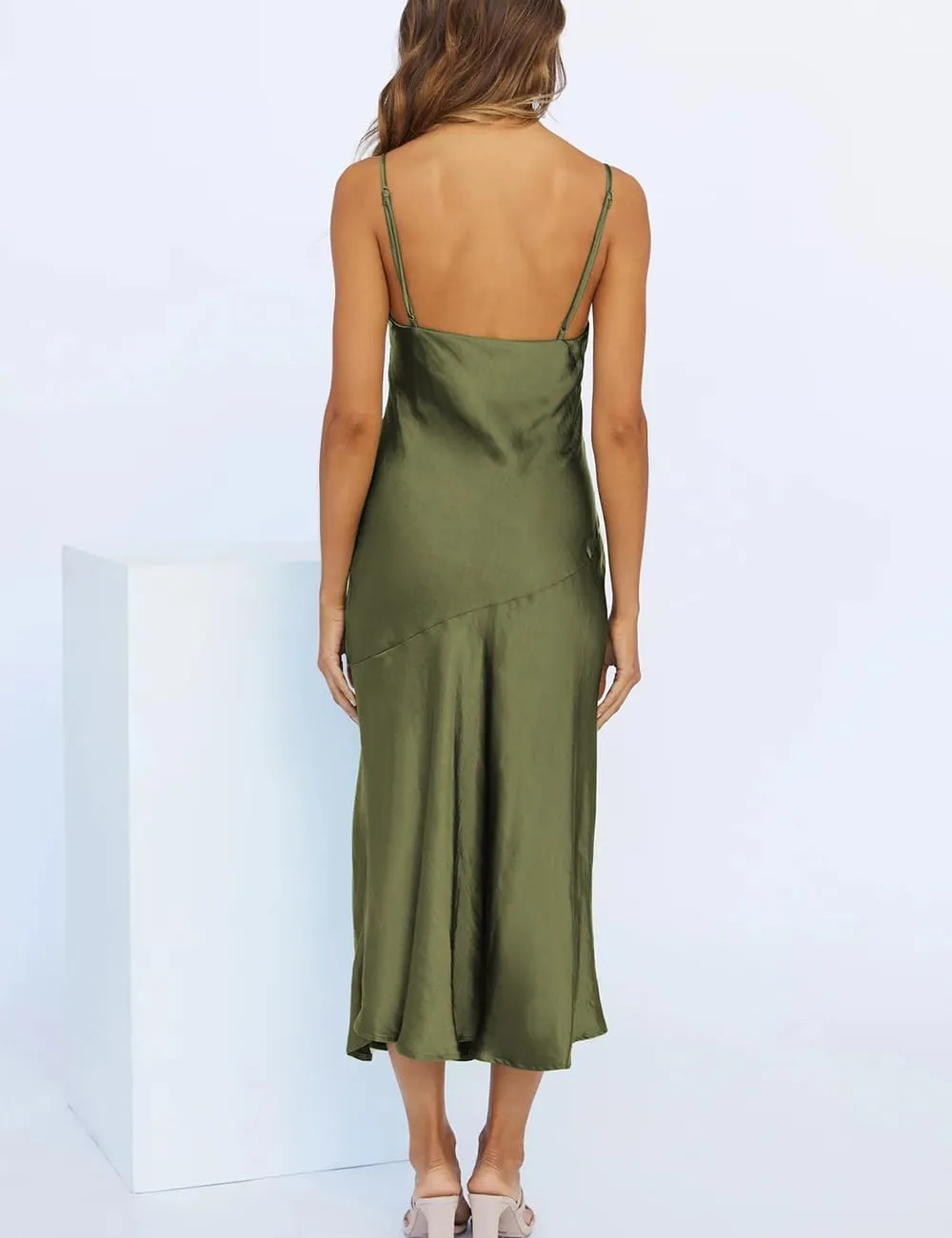Summer Satin V Neck Silp Midi Dress for Women Wedding Guest 2025 Sexy Spaghetti Strap Backless Long Dresses with Slit